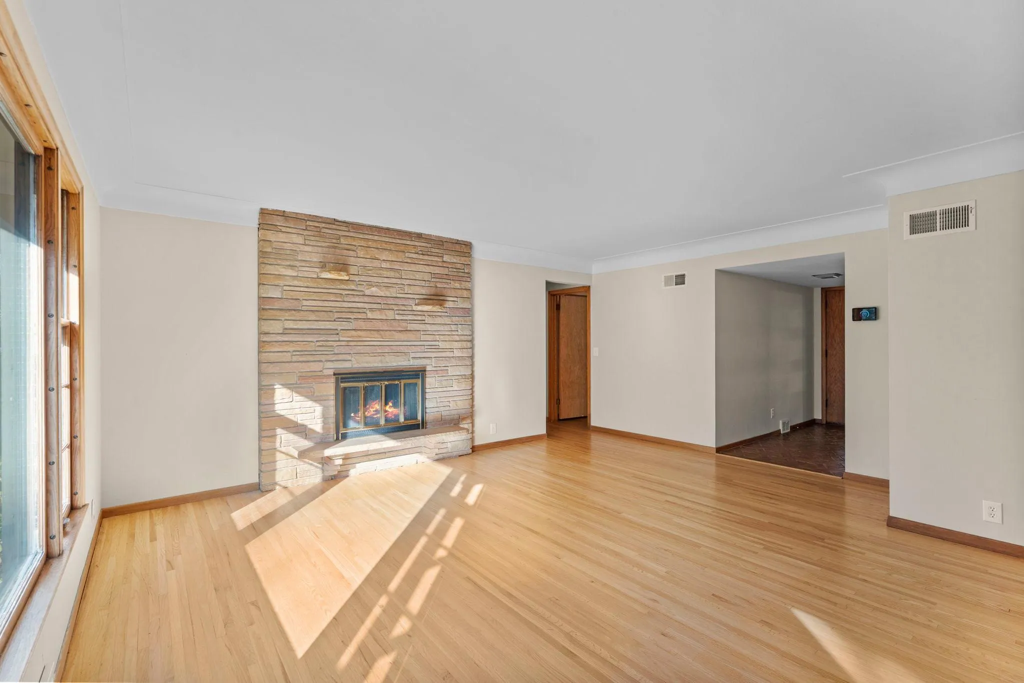 Photo 6 of 5708 Bernard Place