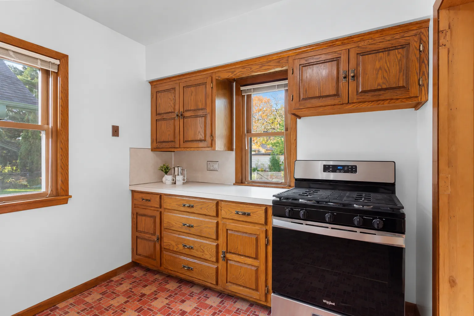 Photo 9 of 4016 44th S Avenue