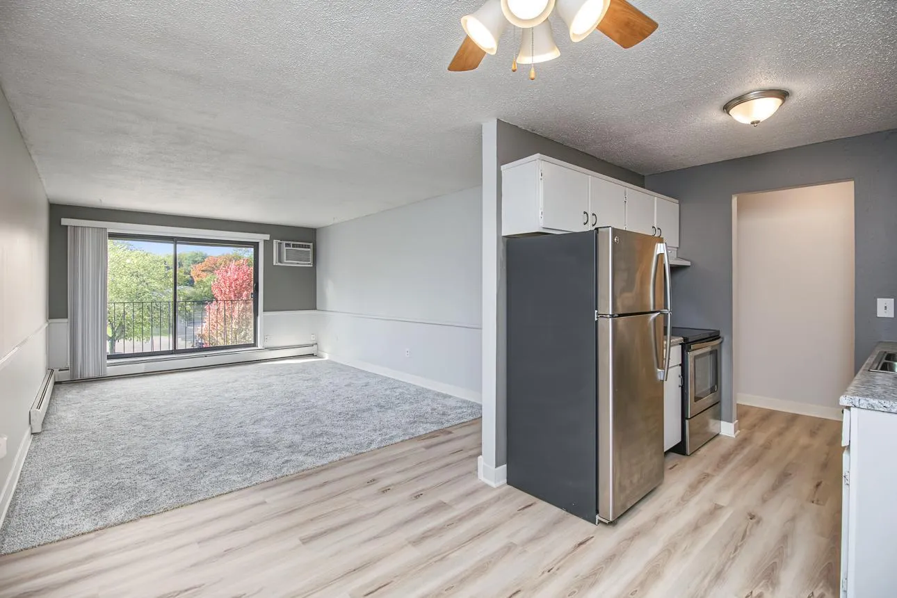 Photo 8 of 3461 Kent Street Unit 1207