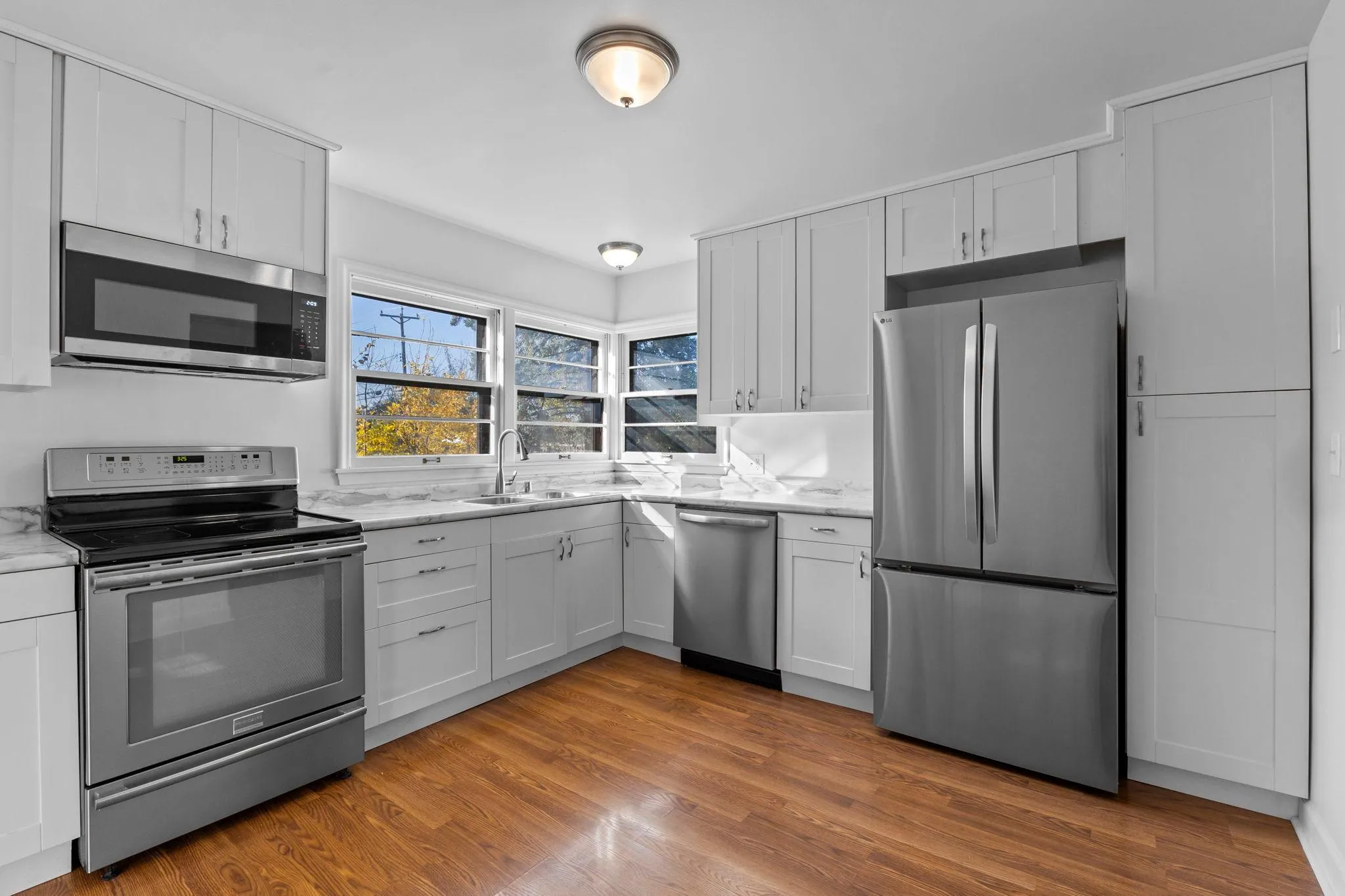 Photo 8 of 1501 Preston Lane