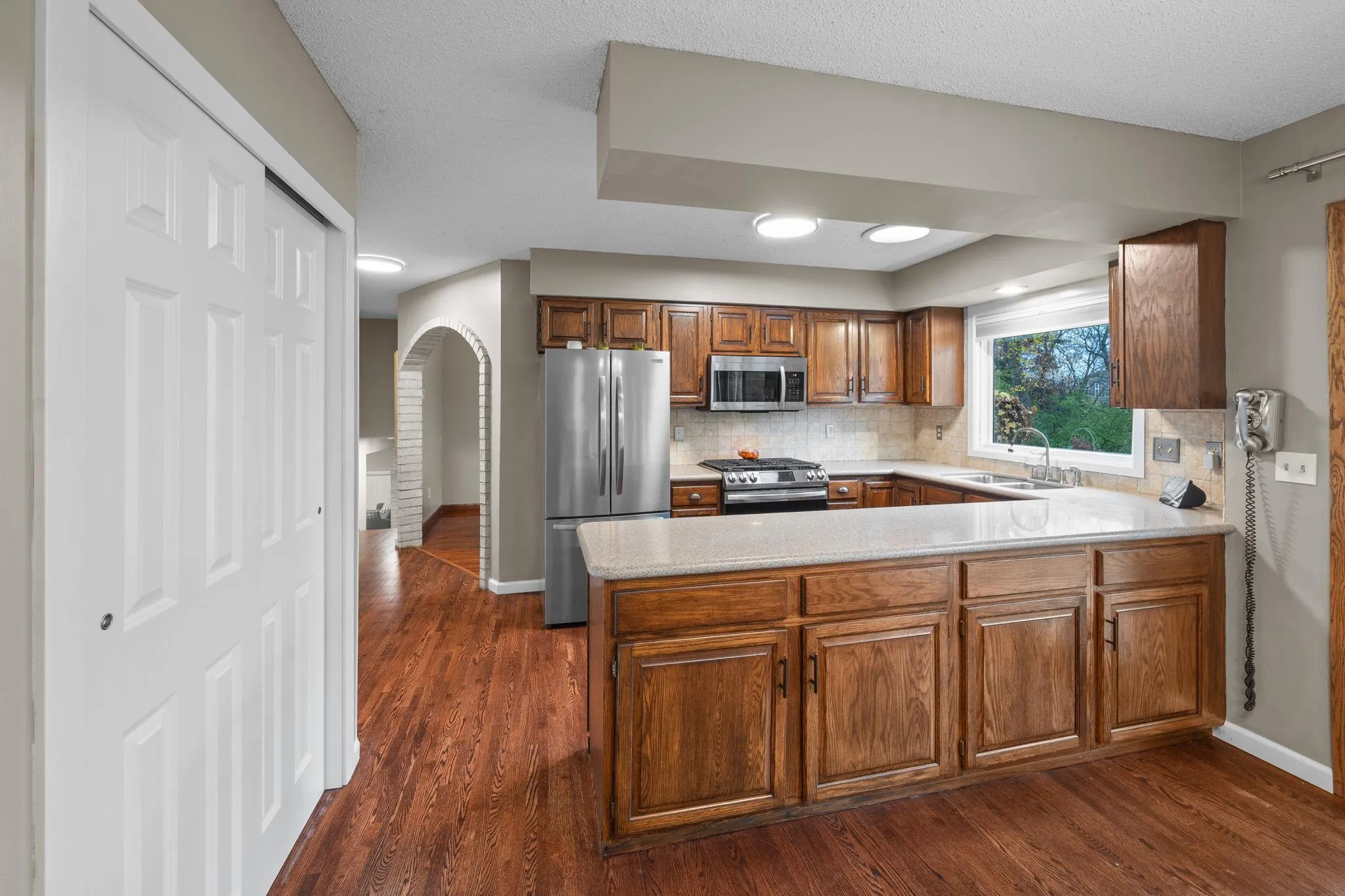 Photo 7 of 14886 Tealwood Court