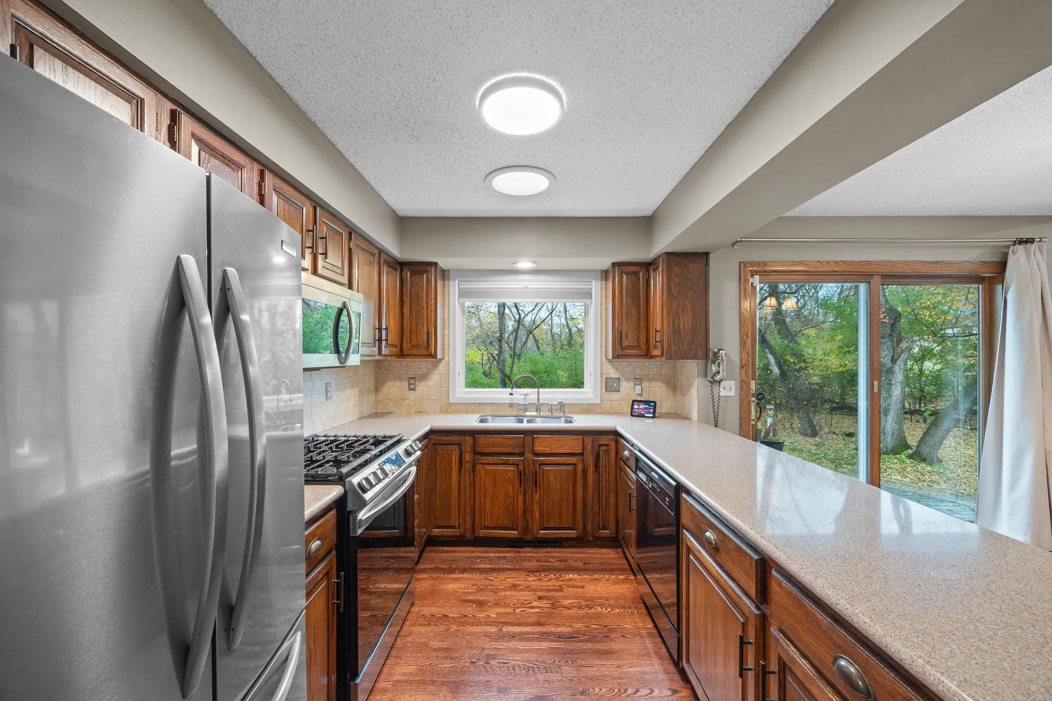 Photo 12 of 14886 Tealwood Court