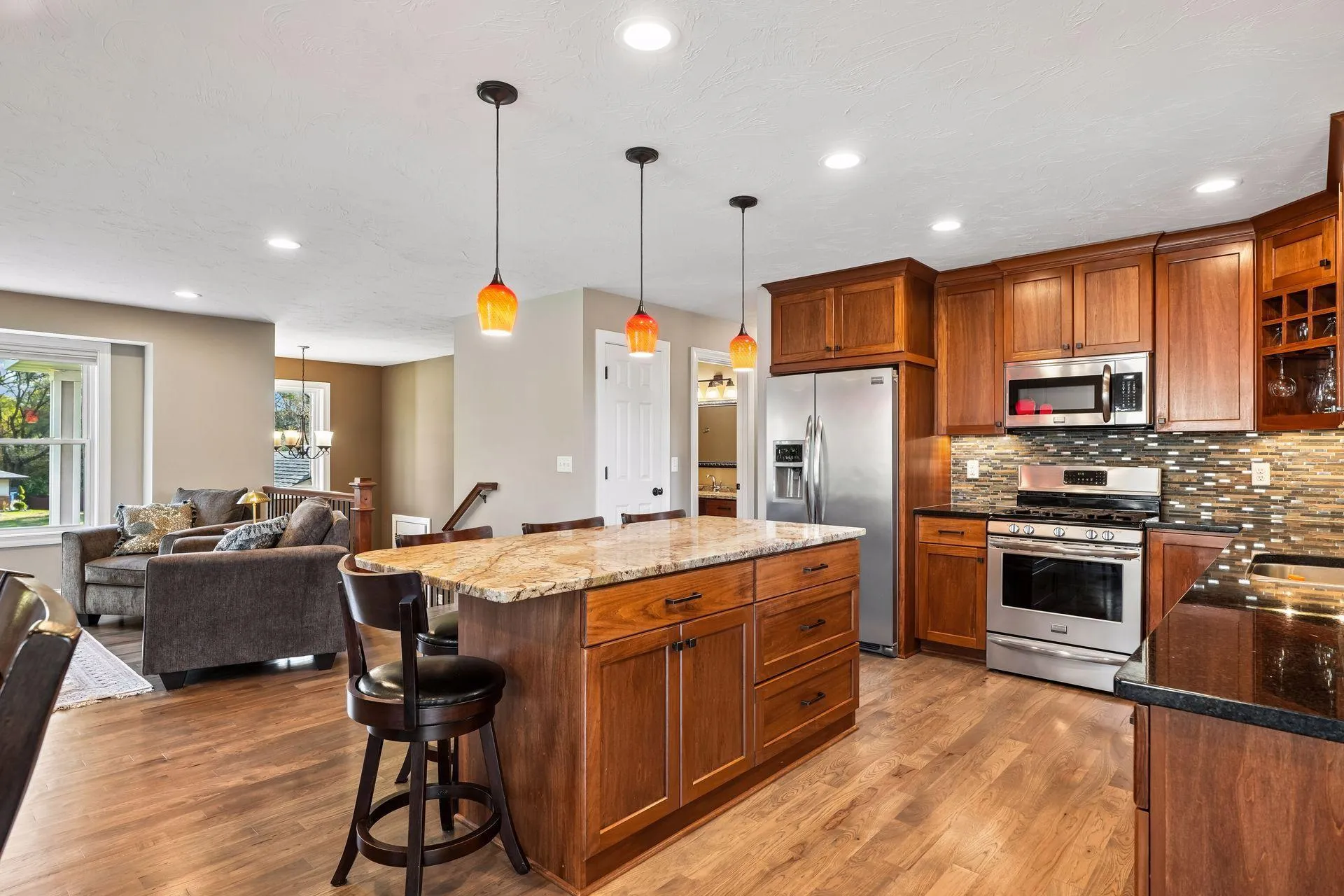 Photo 10 of 3635 Edgerton Street