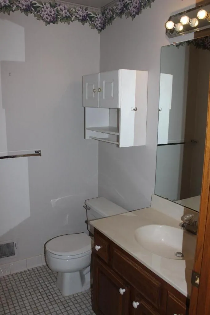 Photo 12 of 1913 Fox Ridge Drive Unit B