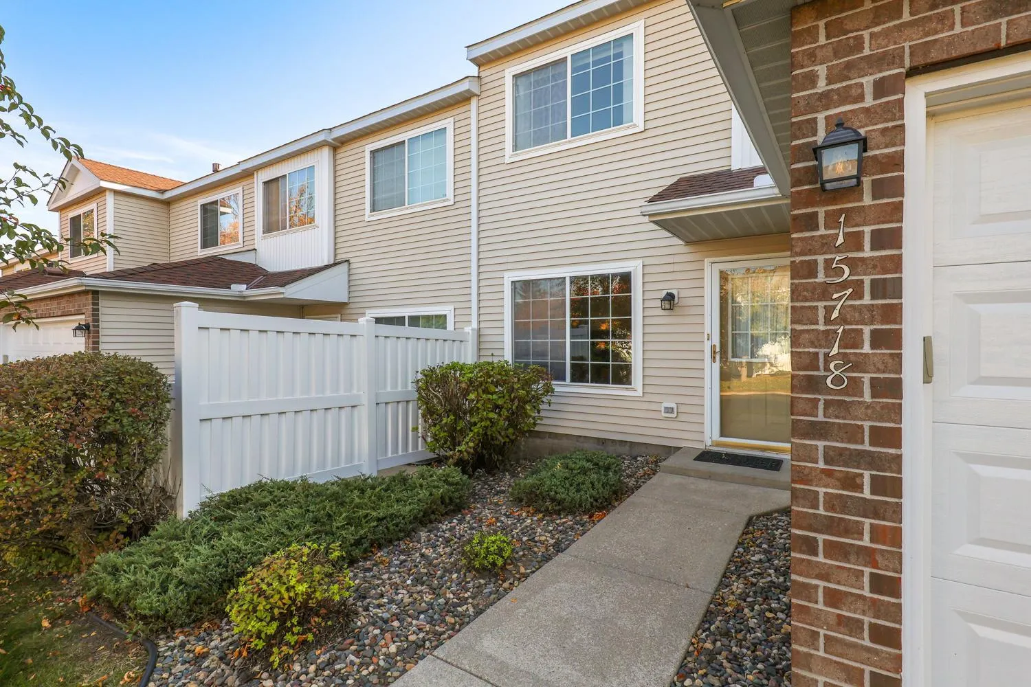 Photo 2 of 15718 Lower Fjord Way