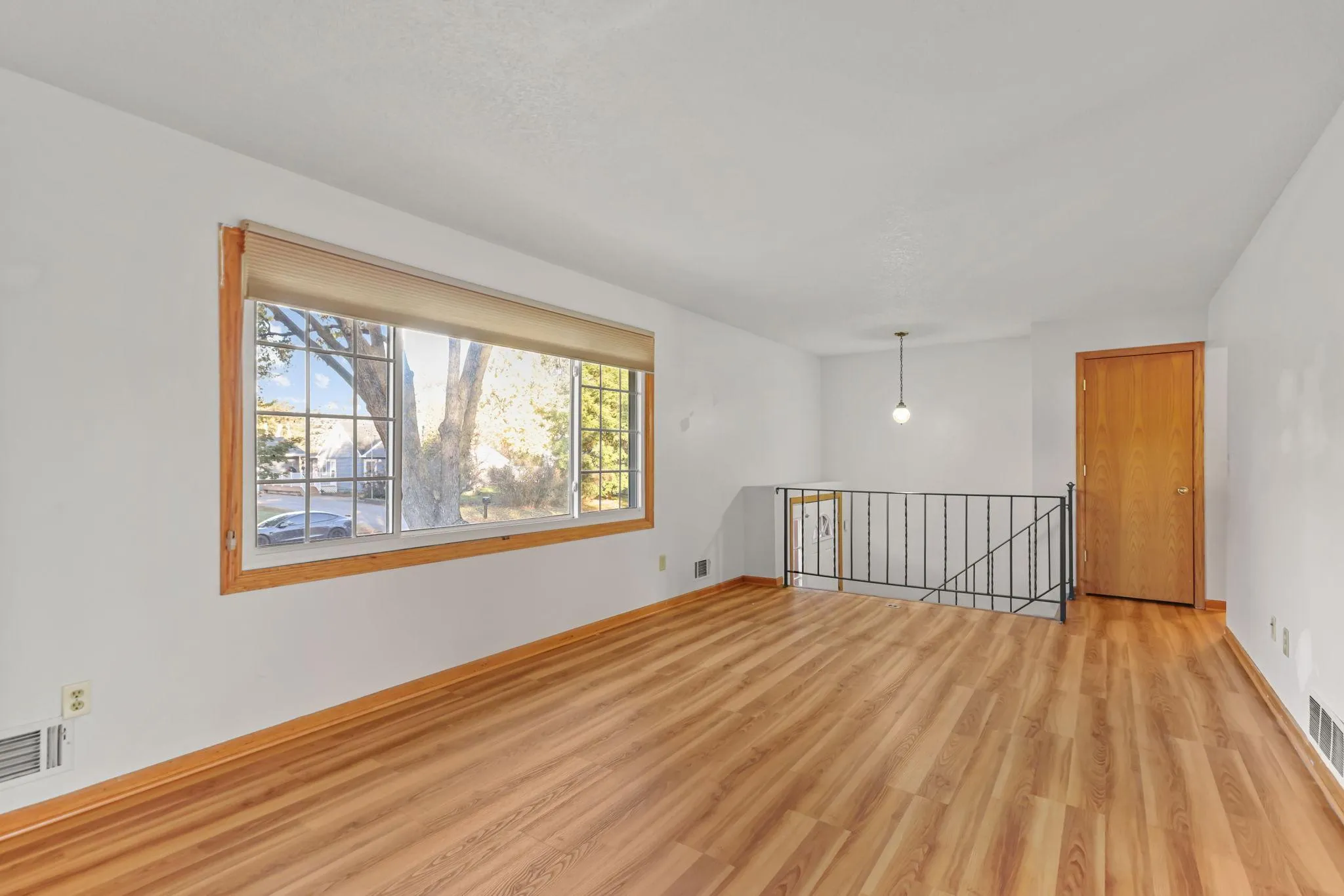 Photo 11 of 11337 Osage Nw Street