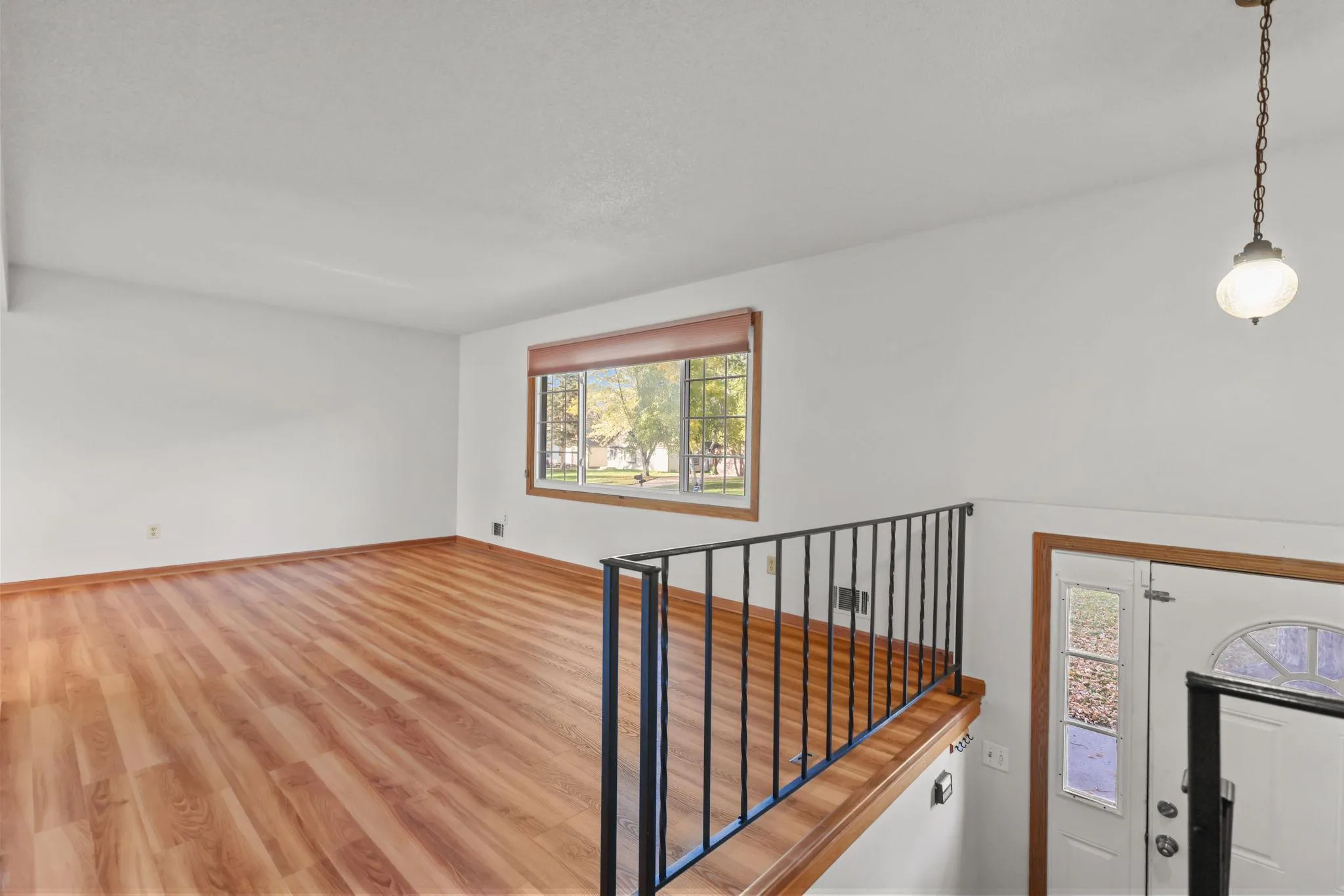 Photo 9 of 11337 Osage Nw Street