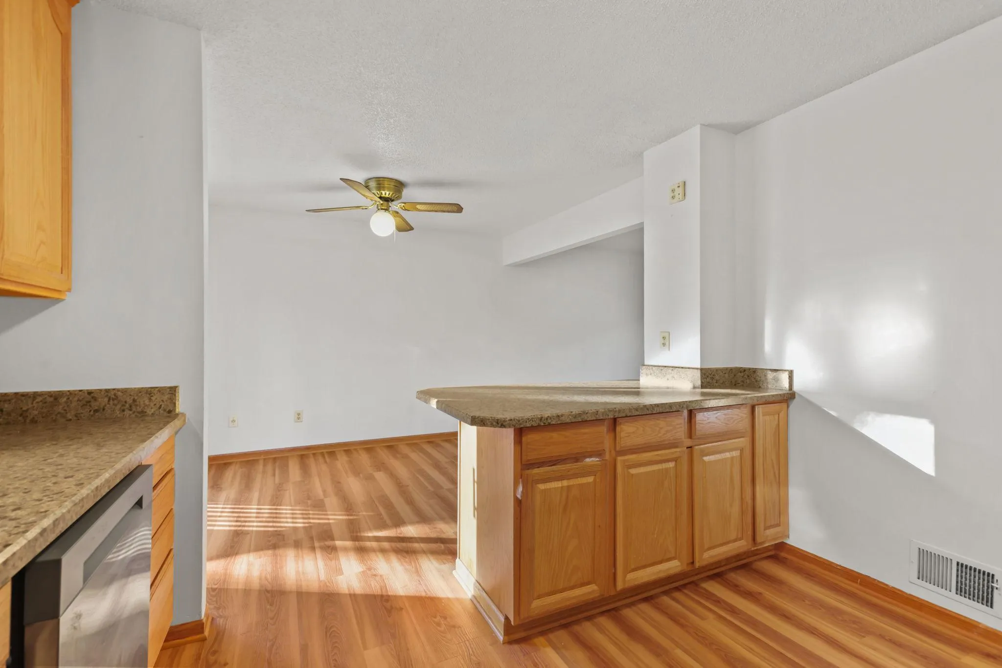 Photo 18 of 11337 Osage Nw Street