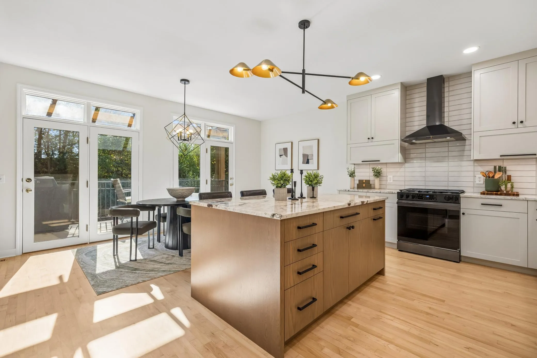 Photo 14 of 3806 W 32nd Street