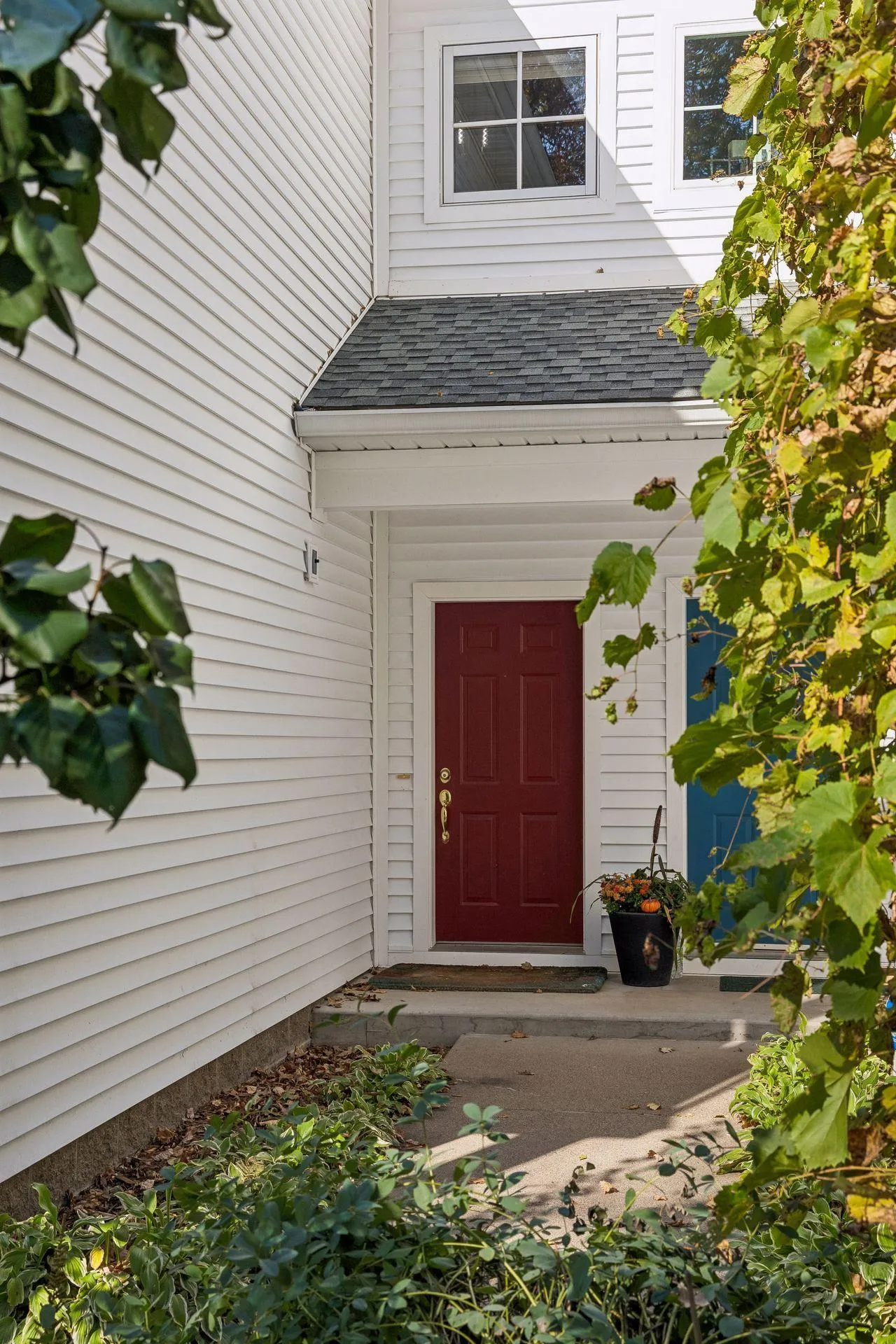 Photo 3 of 3806 W 32nd Street