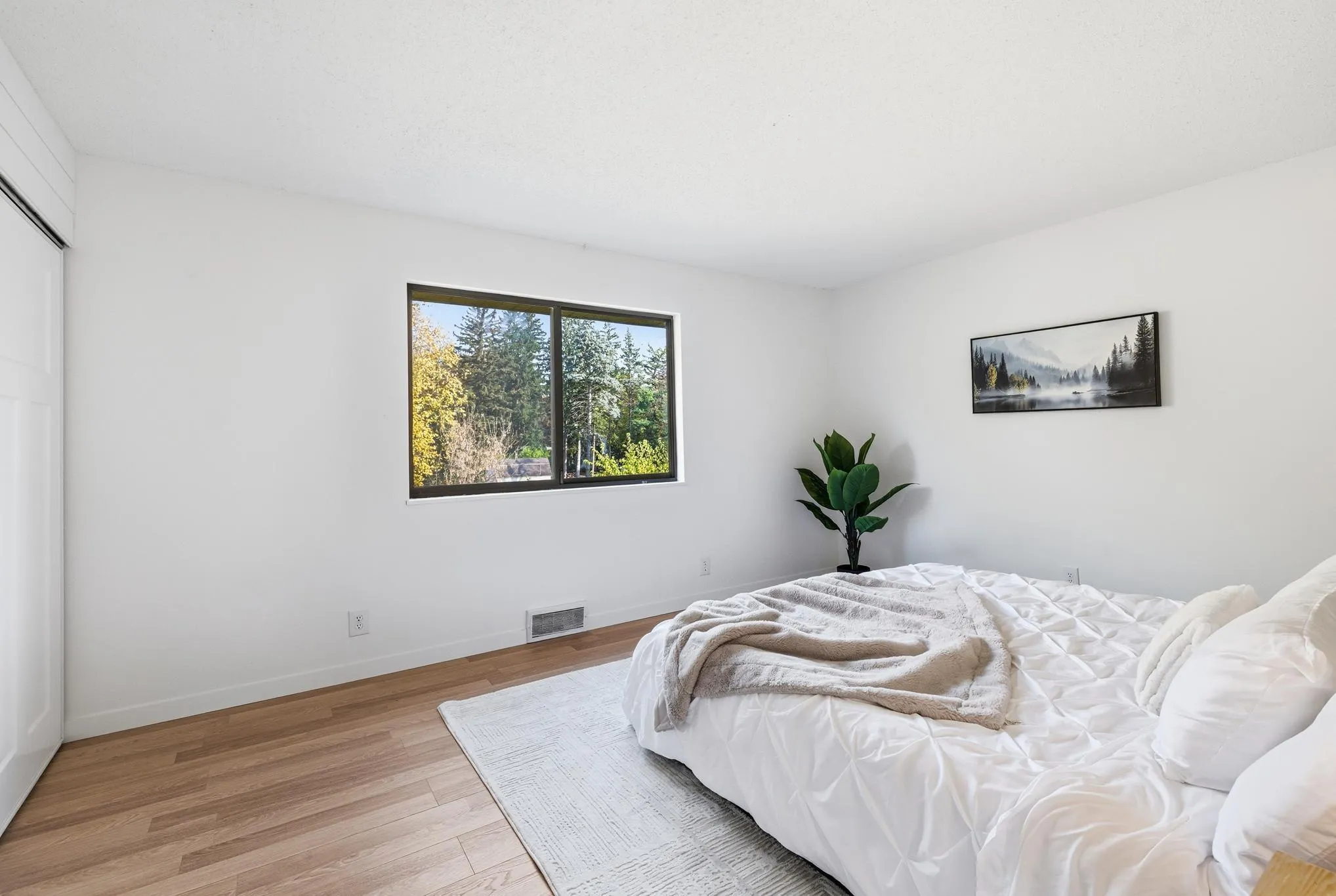 Photo 12 of 7539 62nd N Court