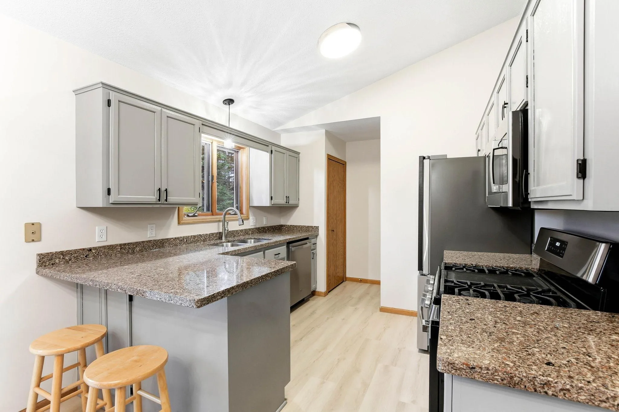 Photo 5 of 306 71st N Street