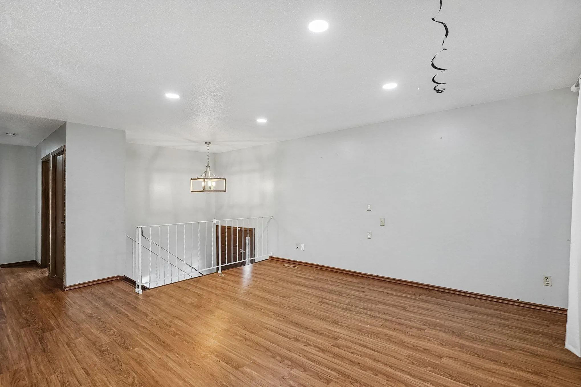 Photo 5 of 612 E 143rd Street