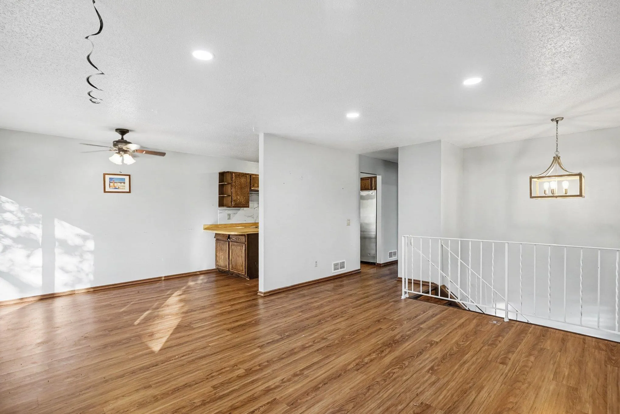 Photo 6 of 612 E 143rd Street