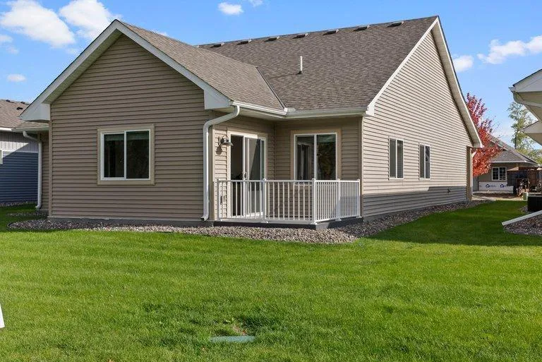 Photo 30 of 2899 Eastview Court