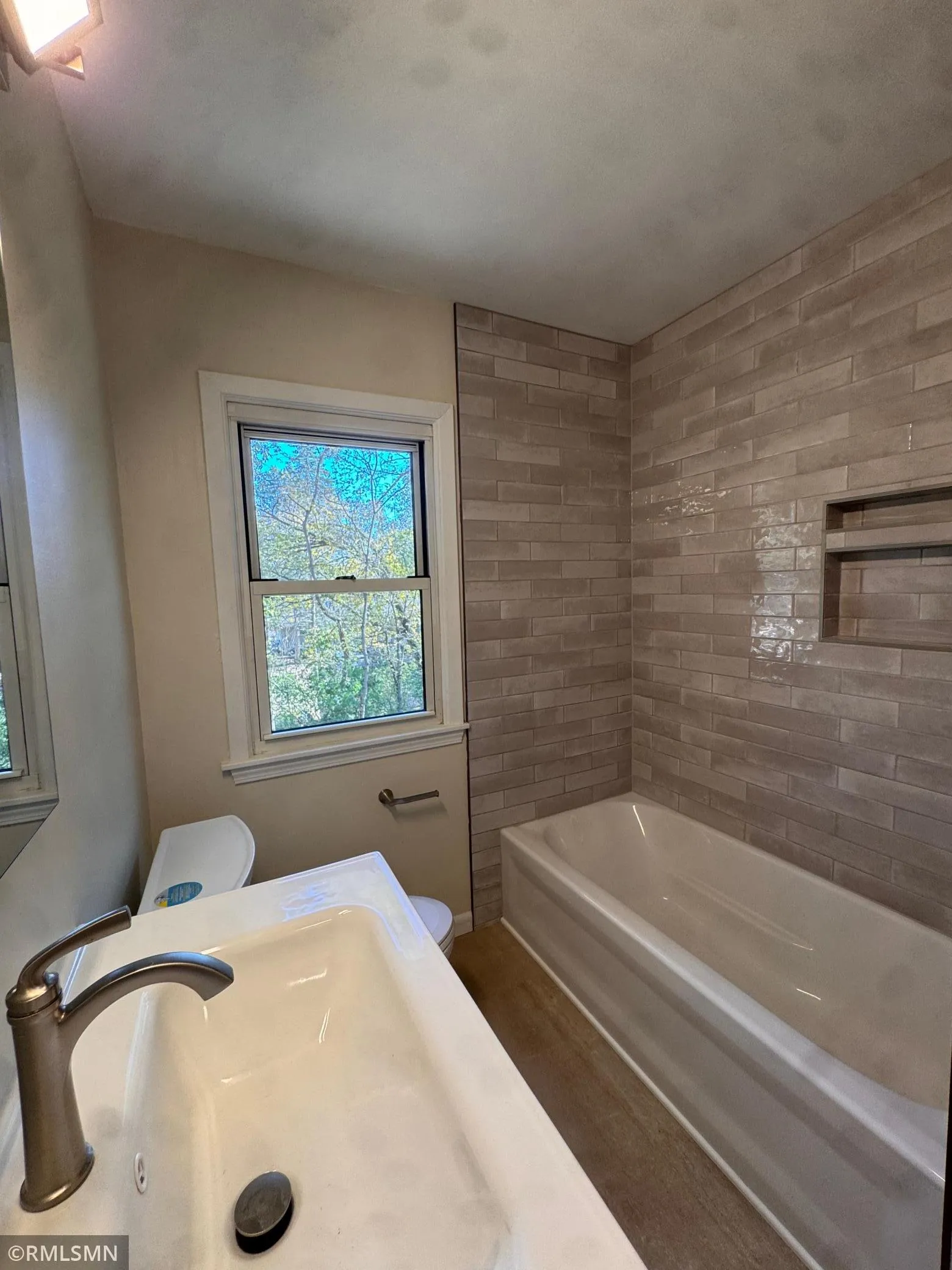 Photo 3 of 4737 Dominick Drive