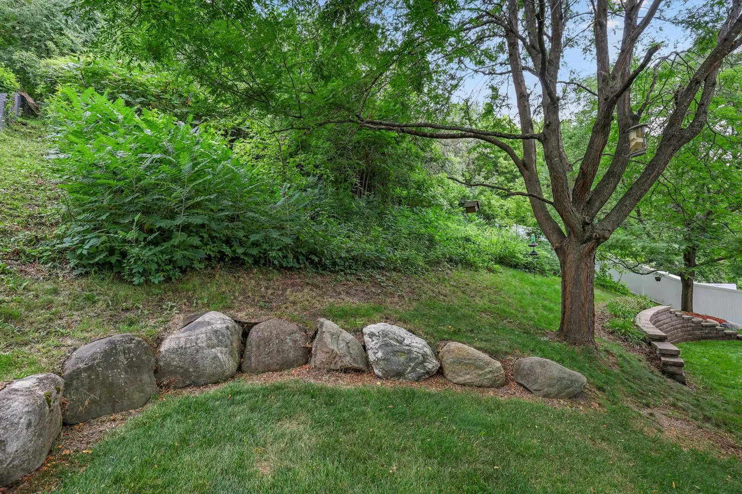 Photo 4 of 18949 Embry Avenue