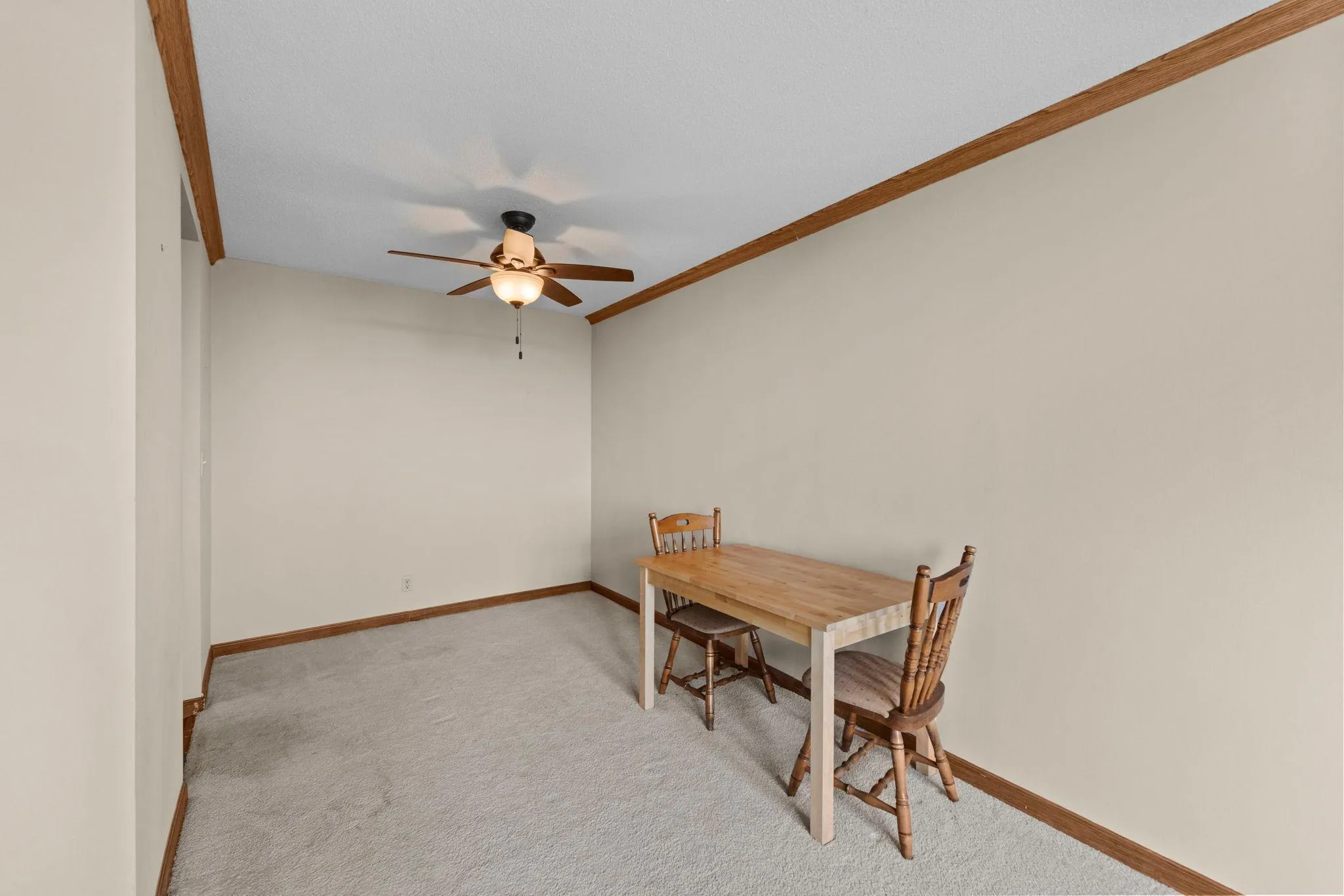 Photo 12 of 1181 Edgcumbe Road Unit 1712