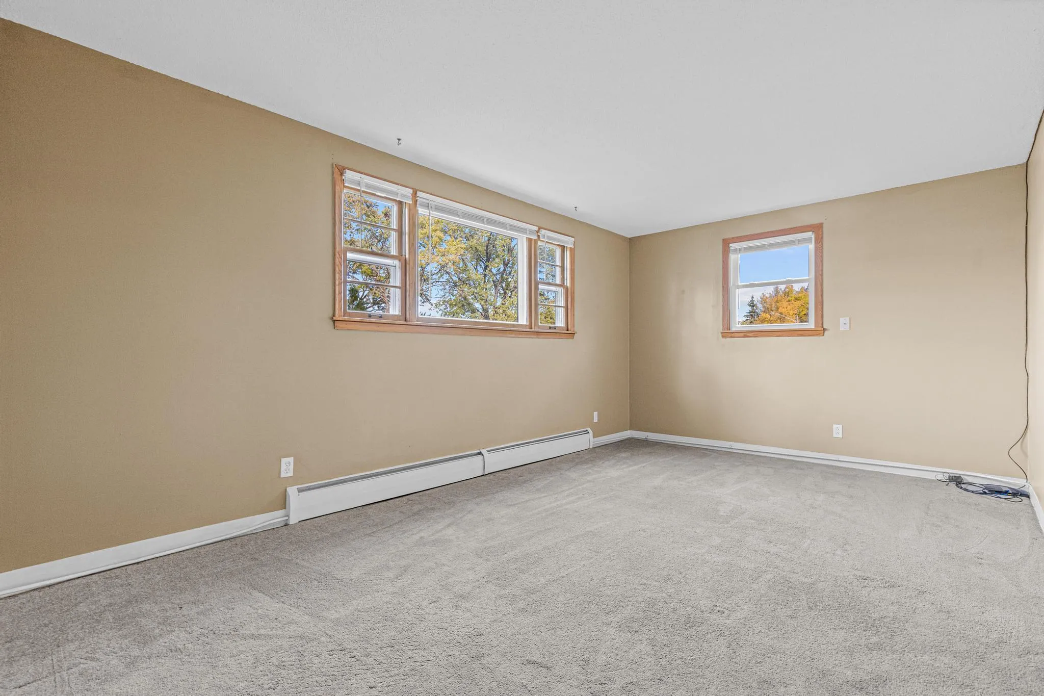 Photo 6 of 5361 6th Ne Street