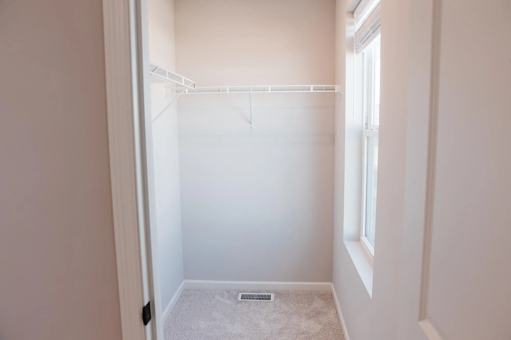 Photo 19 of 14948 Athlone Place