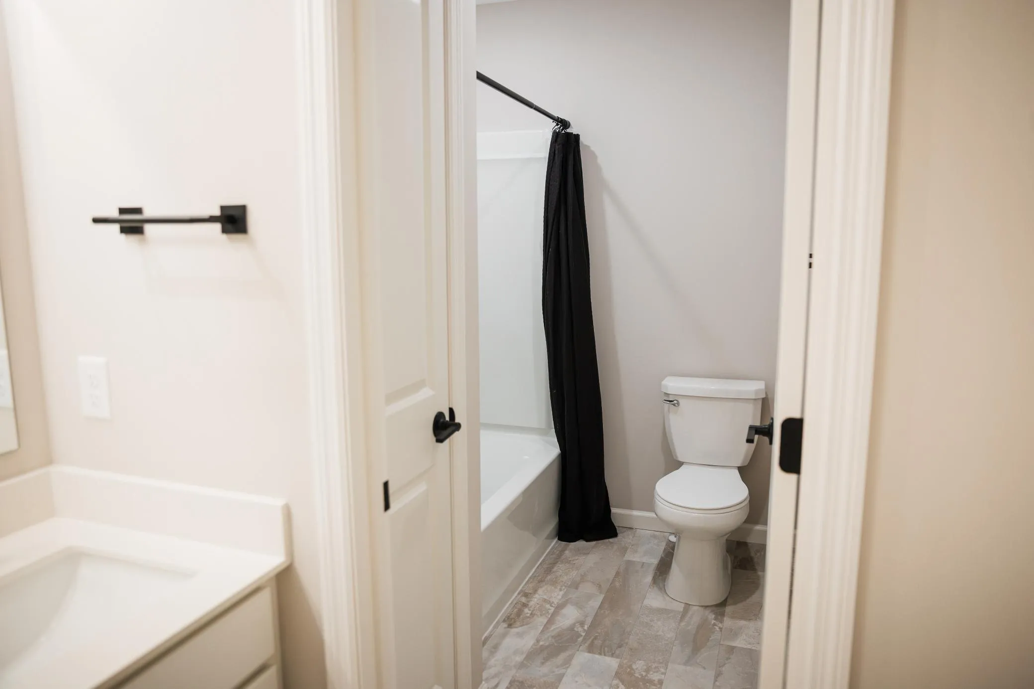 Photo 22 of 14948 Athlone Place