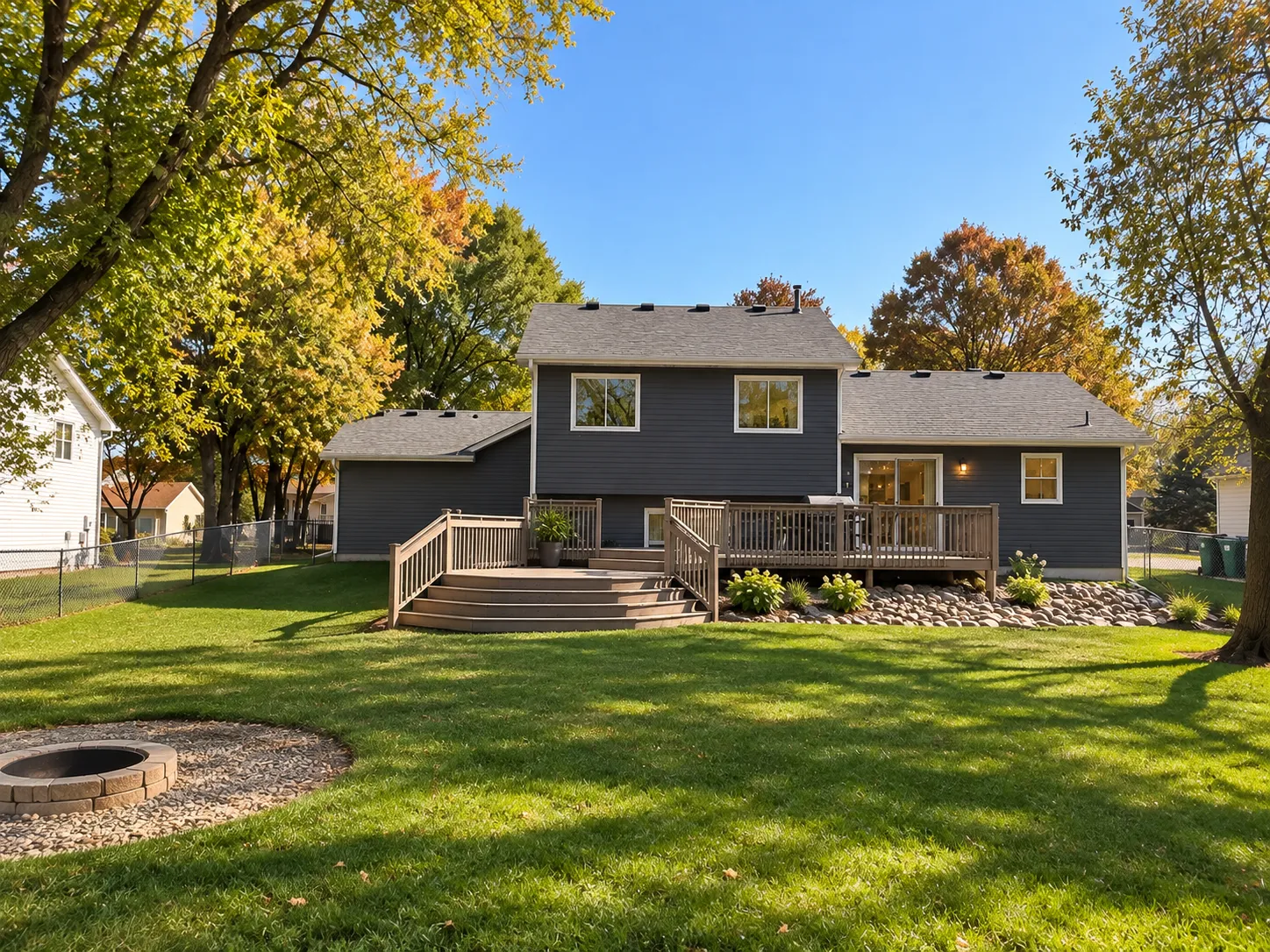 Photo 4 of 7275 Meadow Court