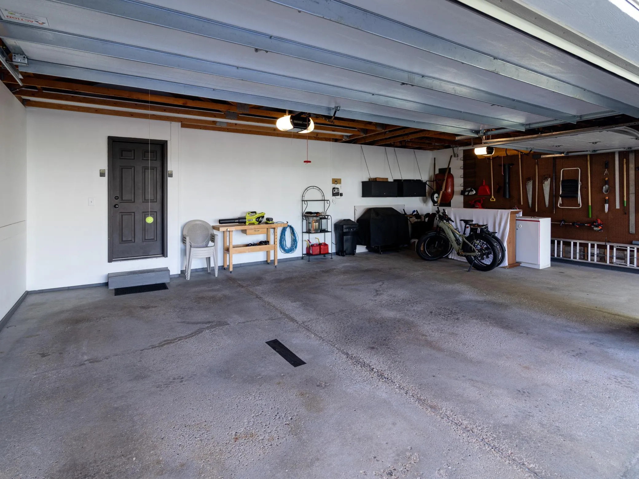 Photo 34 of 16265 Kenworth Court