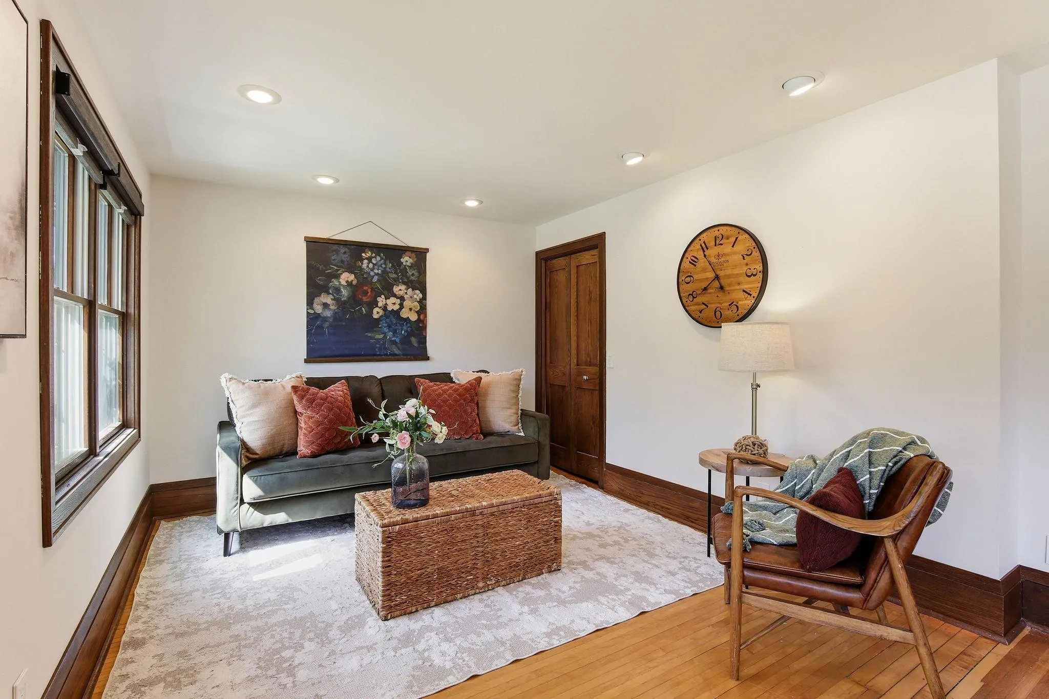 Photo 6 of 5309 Xerxes S Avenue
