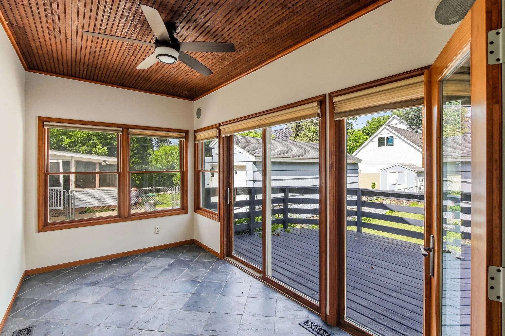 Photo 13 of 5309 Xerxes S Avenue