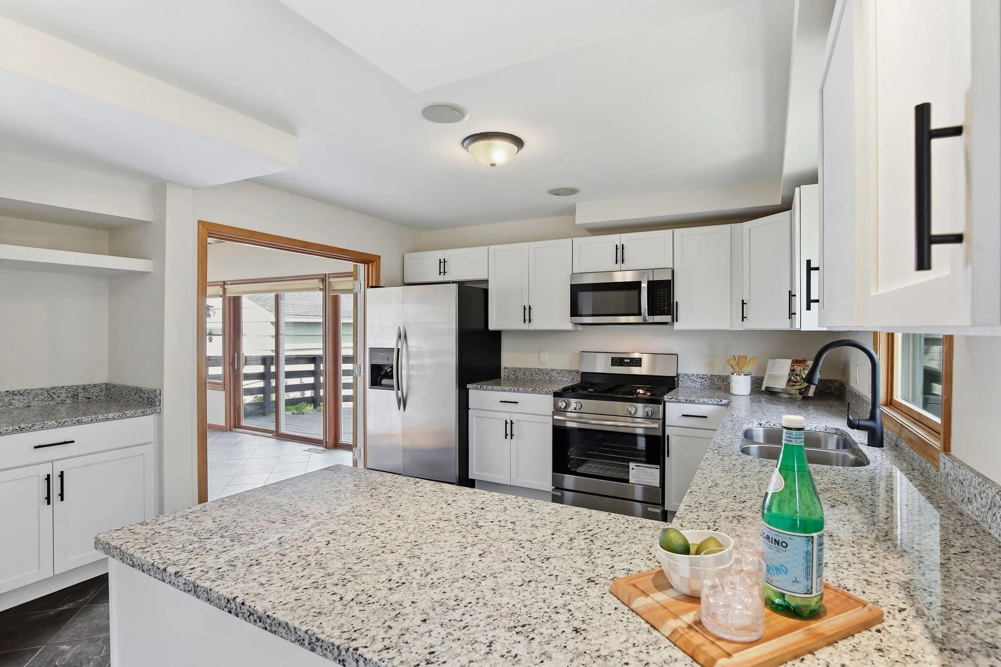 Photo 4 of 5309 Xerxes S Avenue