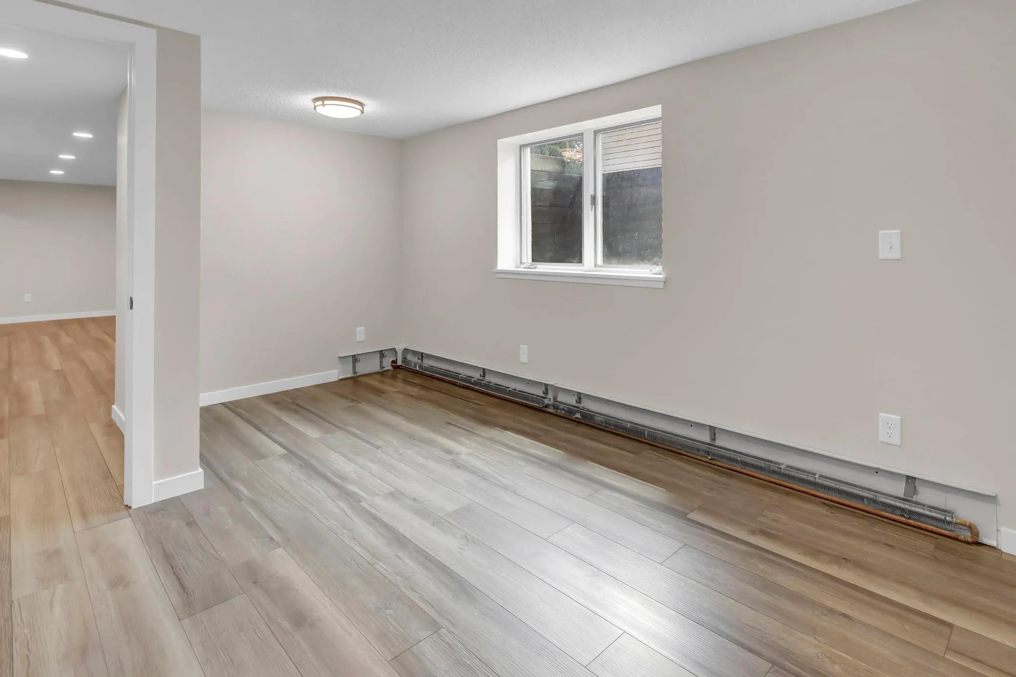Photo 31 of 1381 Woodhill Drive