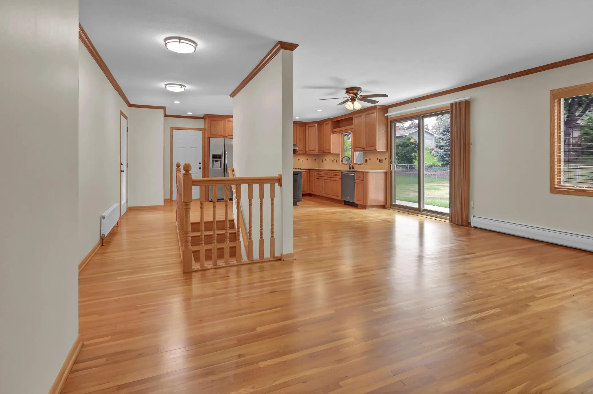 Photo 5 of 1381 Woodhill Drive