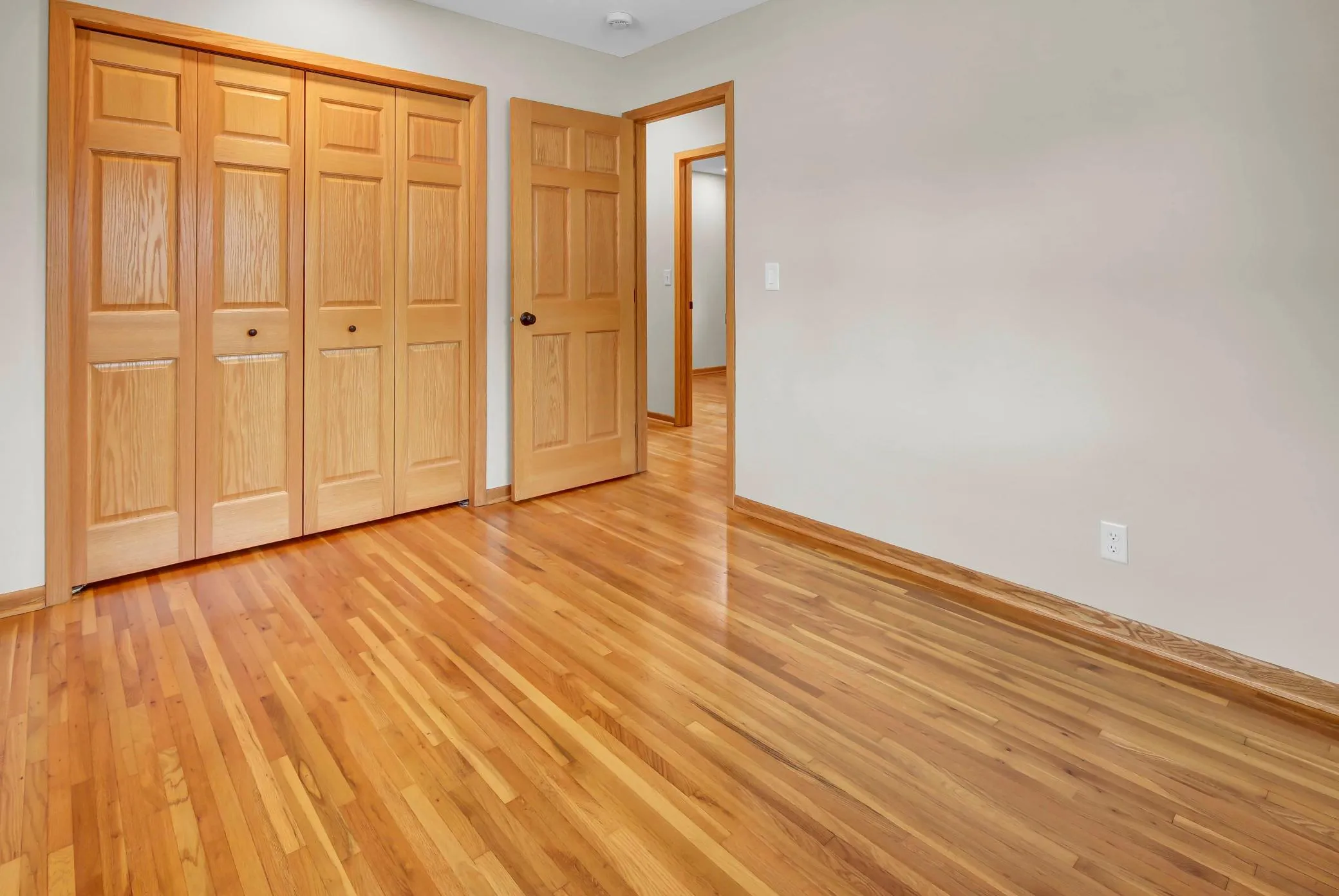 Photo 13 of 1381 Woodhill Drive