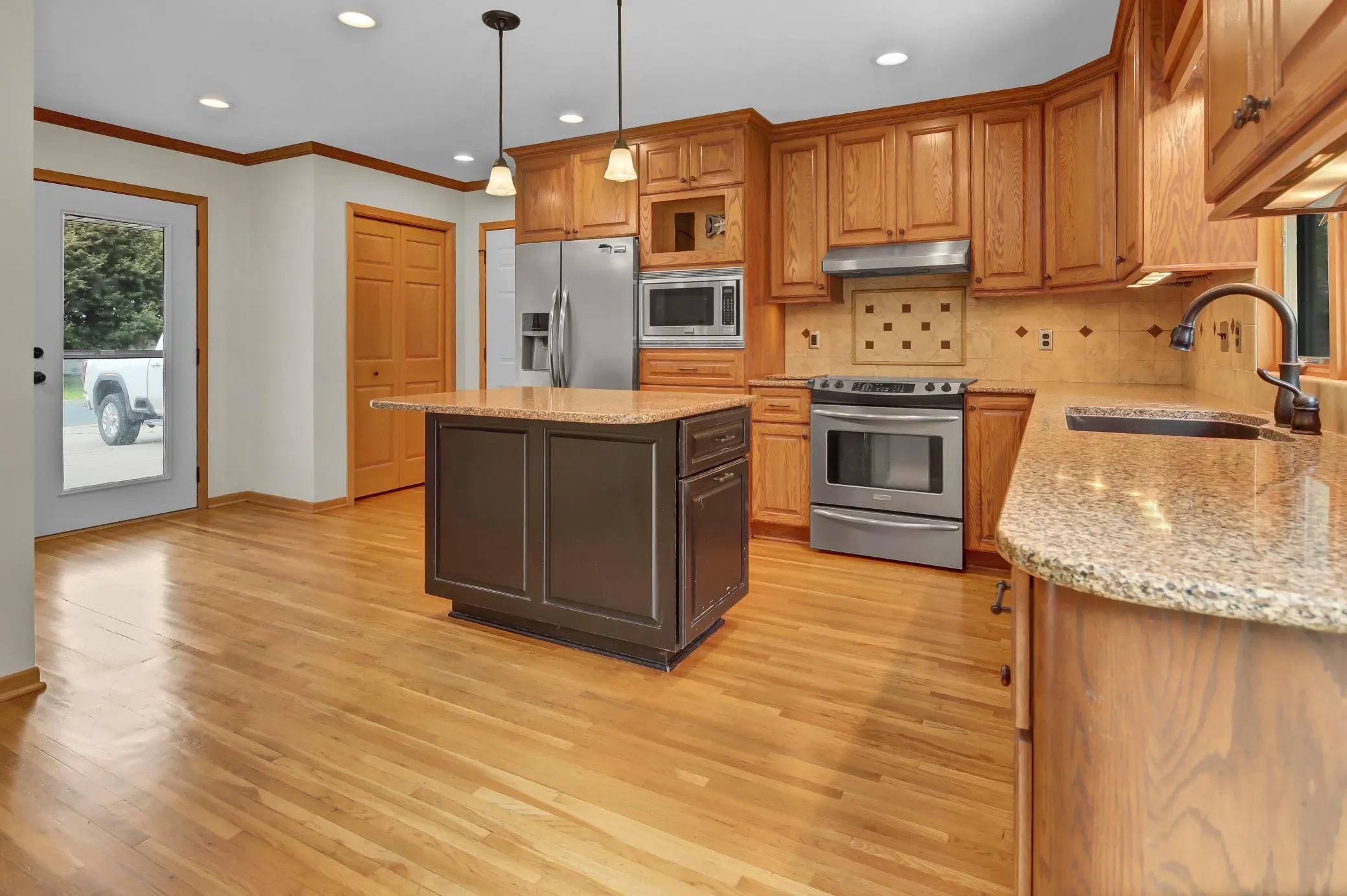 Photo 8 of 1381 Woodhill Drive