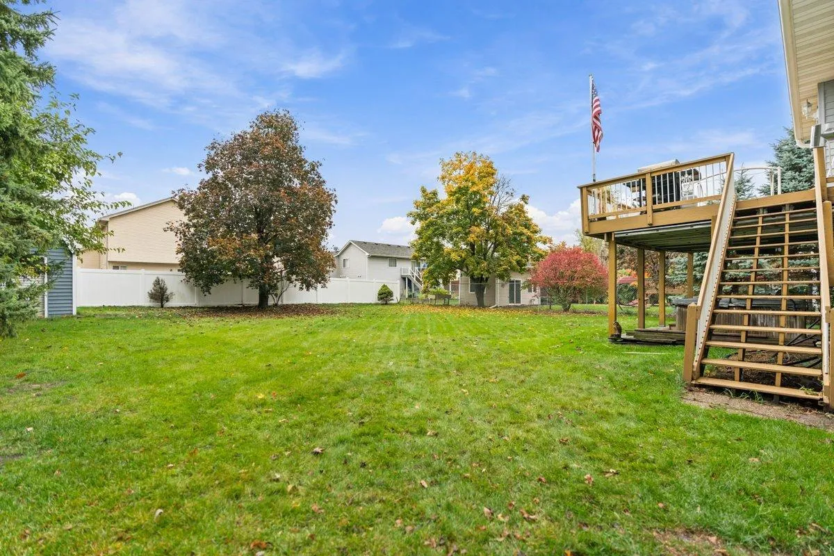Photo 32 of 10961 Fillmore Ne Street