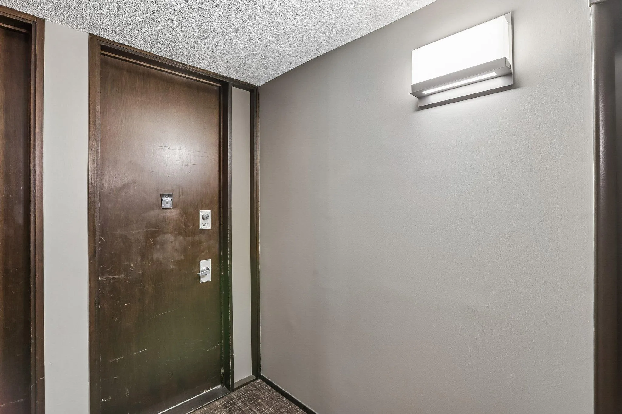 Photo 21 of 410 Groveland Avenue Unit 305