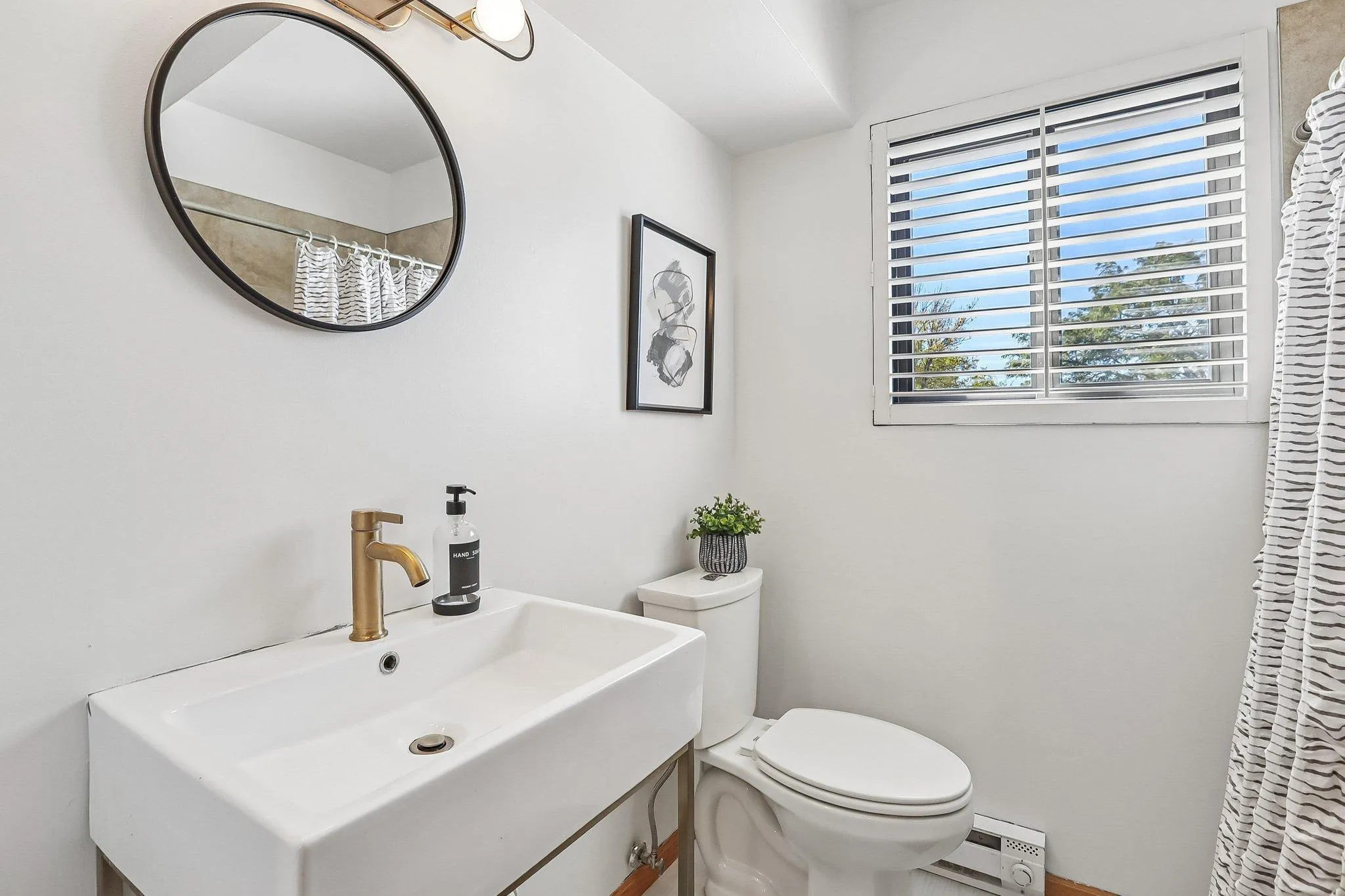 Photo 20 of 410 Groveland Avenue Unit 305