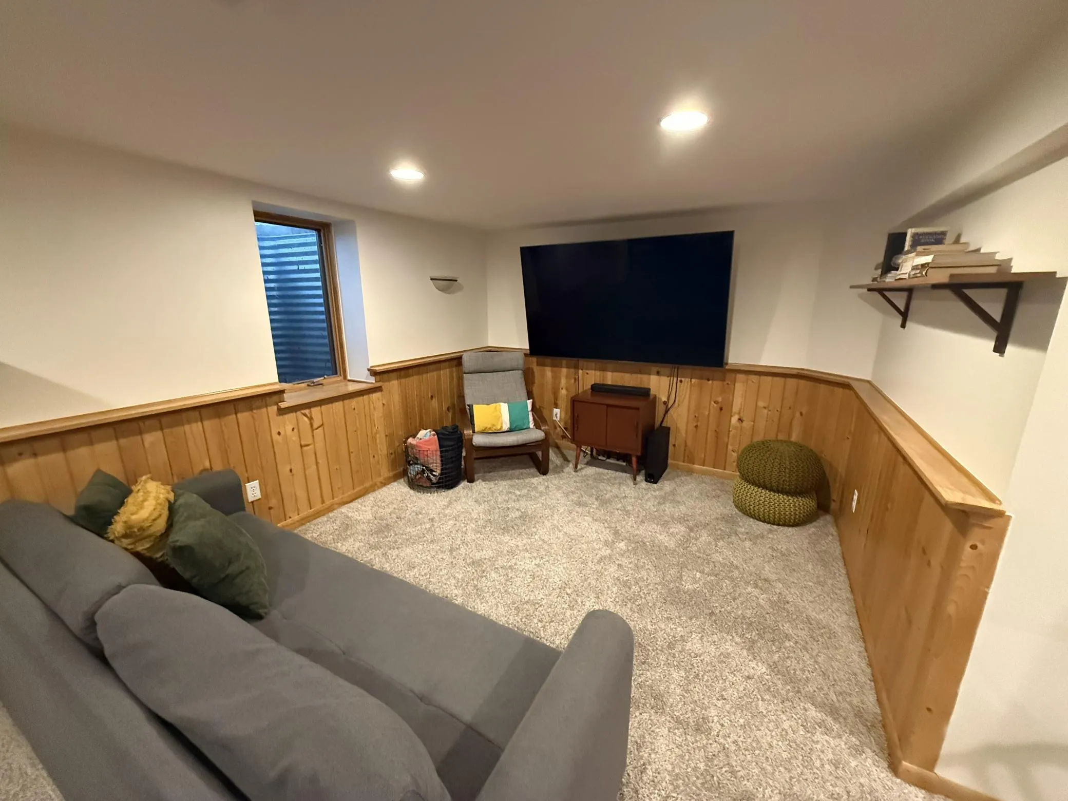 Photo 9 of 1411 Hartford Avenue