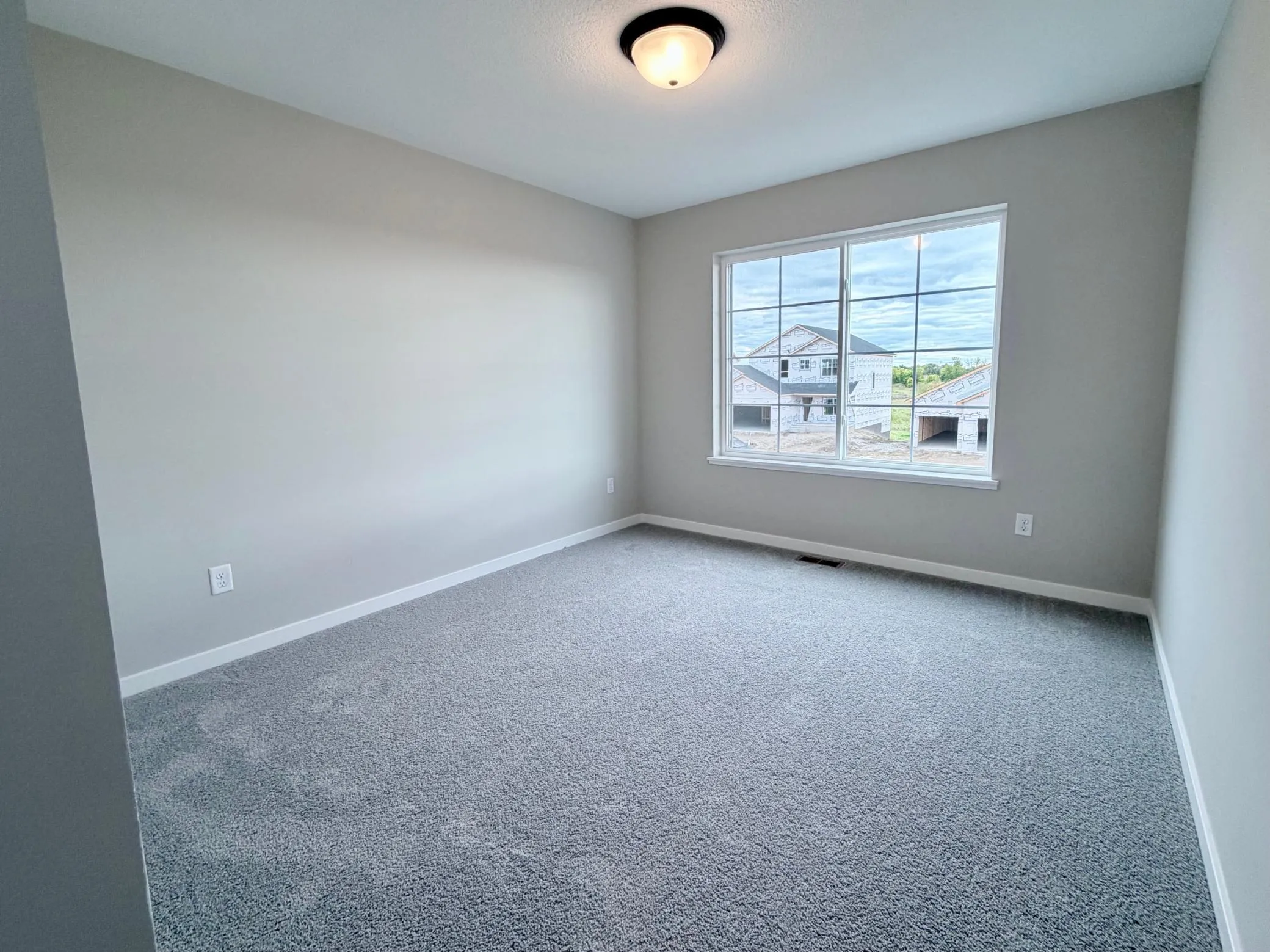 Photo 13 of 3042 Jandura Ne Avenue