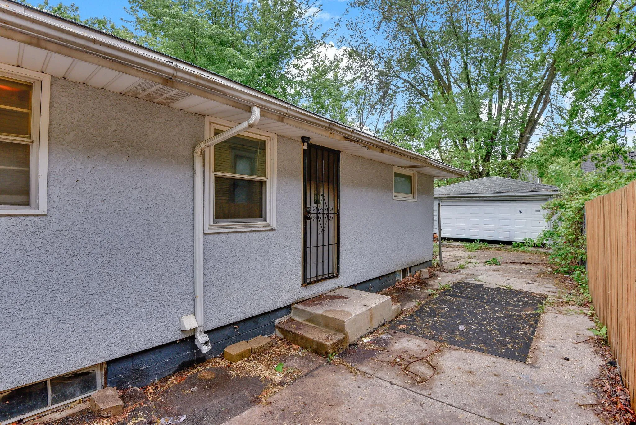 Photo 21 of 1259 Laurel Avenue