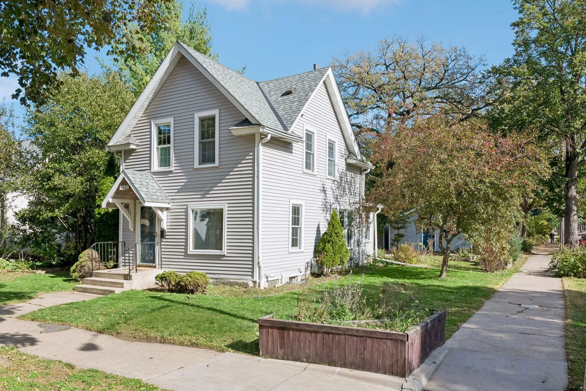 Photo 37 of 4357 30th S Avenue