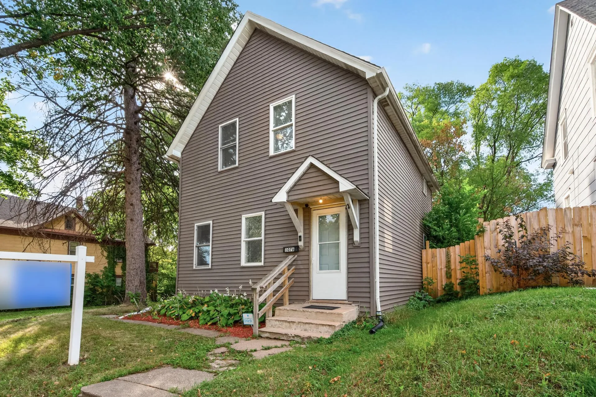 Photo 26 of 1076 Ross Avenue