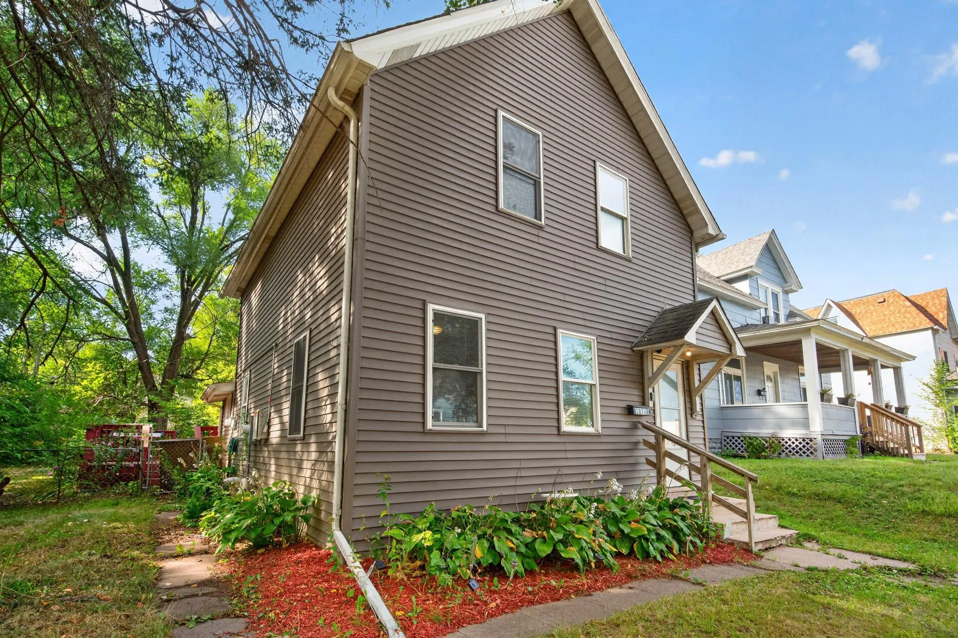 Photo 25 of 1076 Ross Avenue