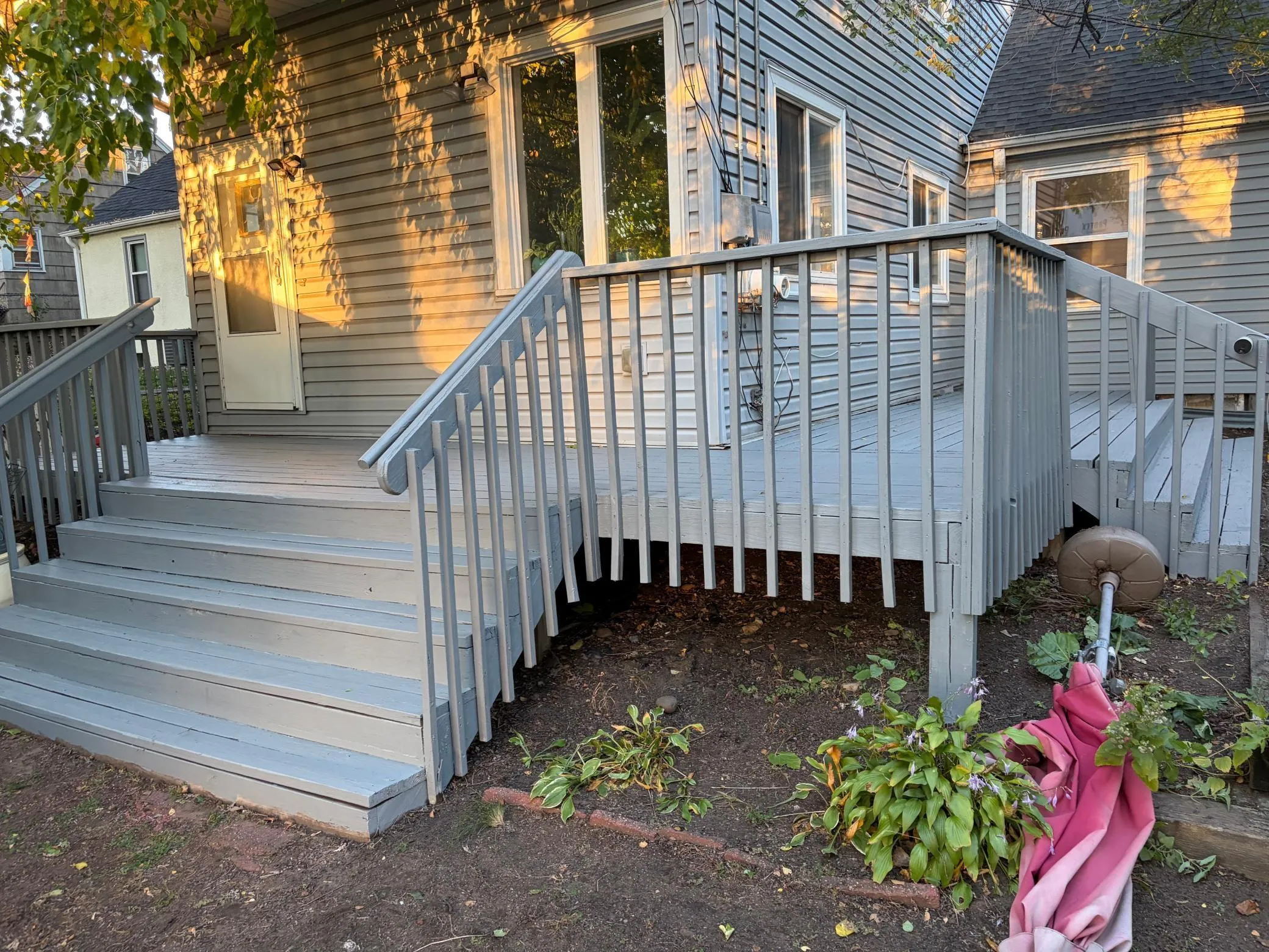 Photo 10 of 829 25th Se Avenue