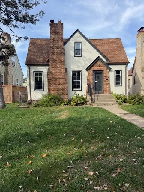 Photo 3 of 4220 Utica S Avenue