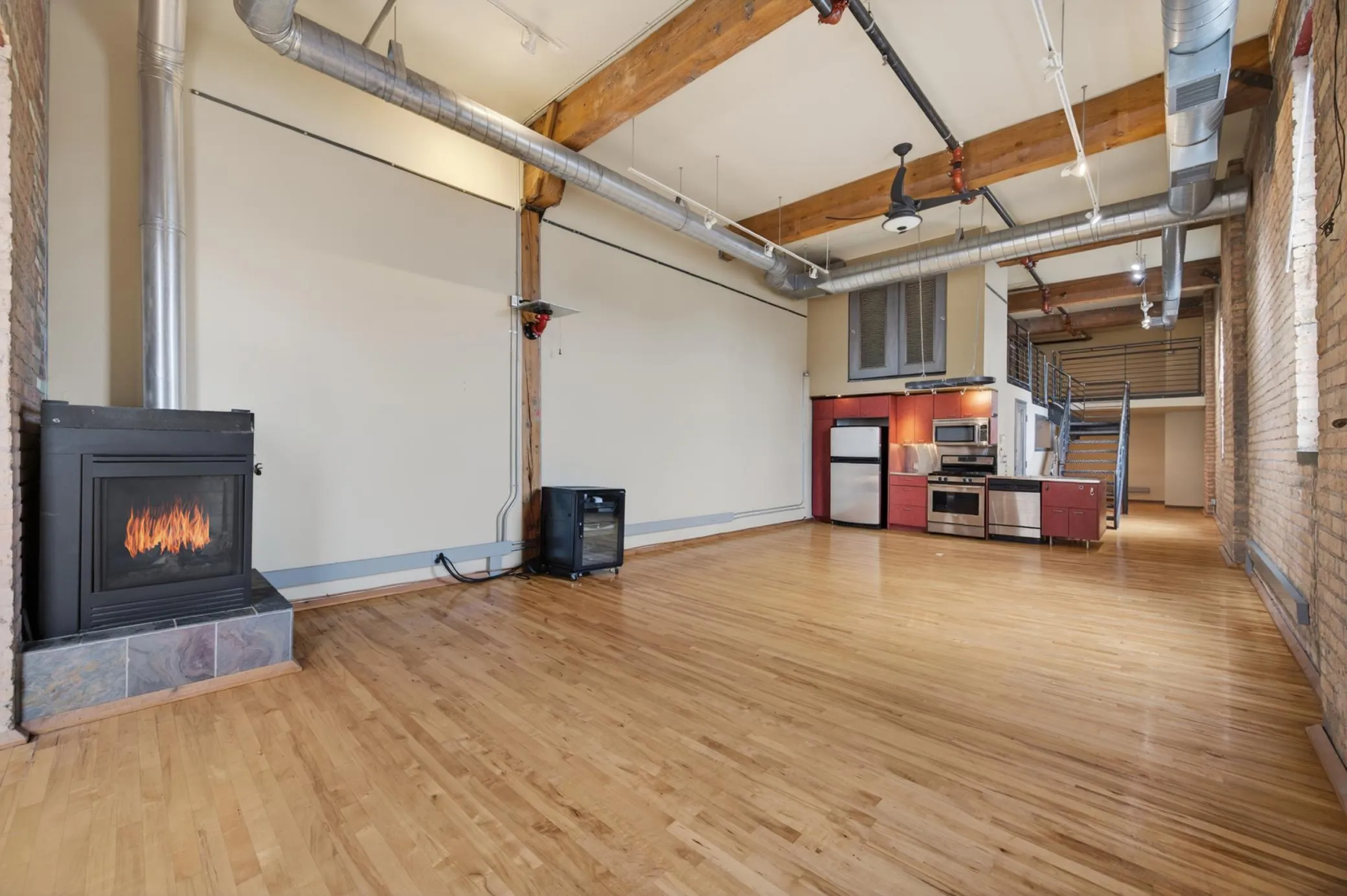 Photo 8 of 801 Washington N Avenue Unit 322