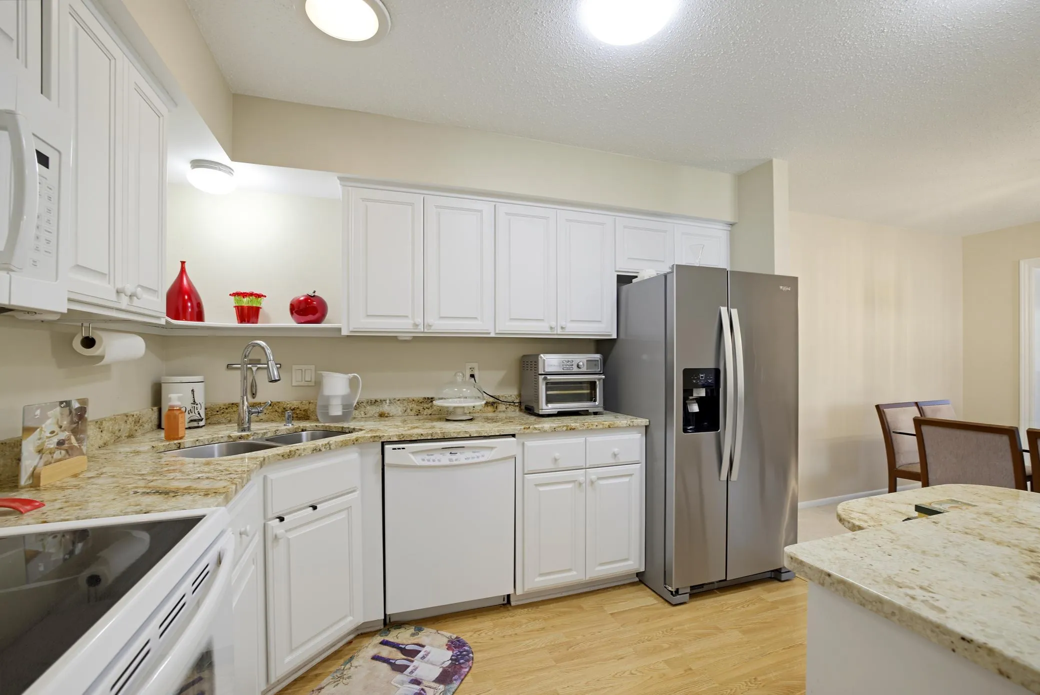 Photo 11 of 5593 Donegal Drive