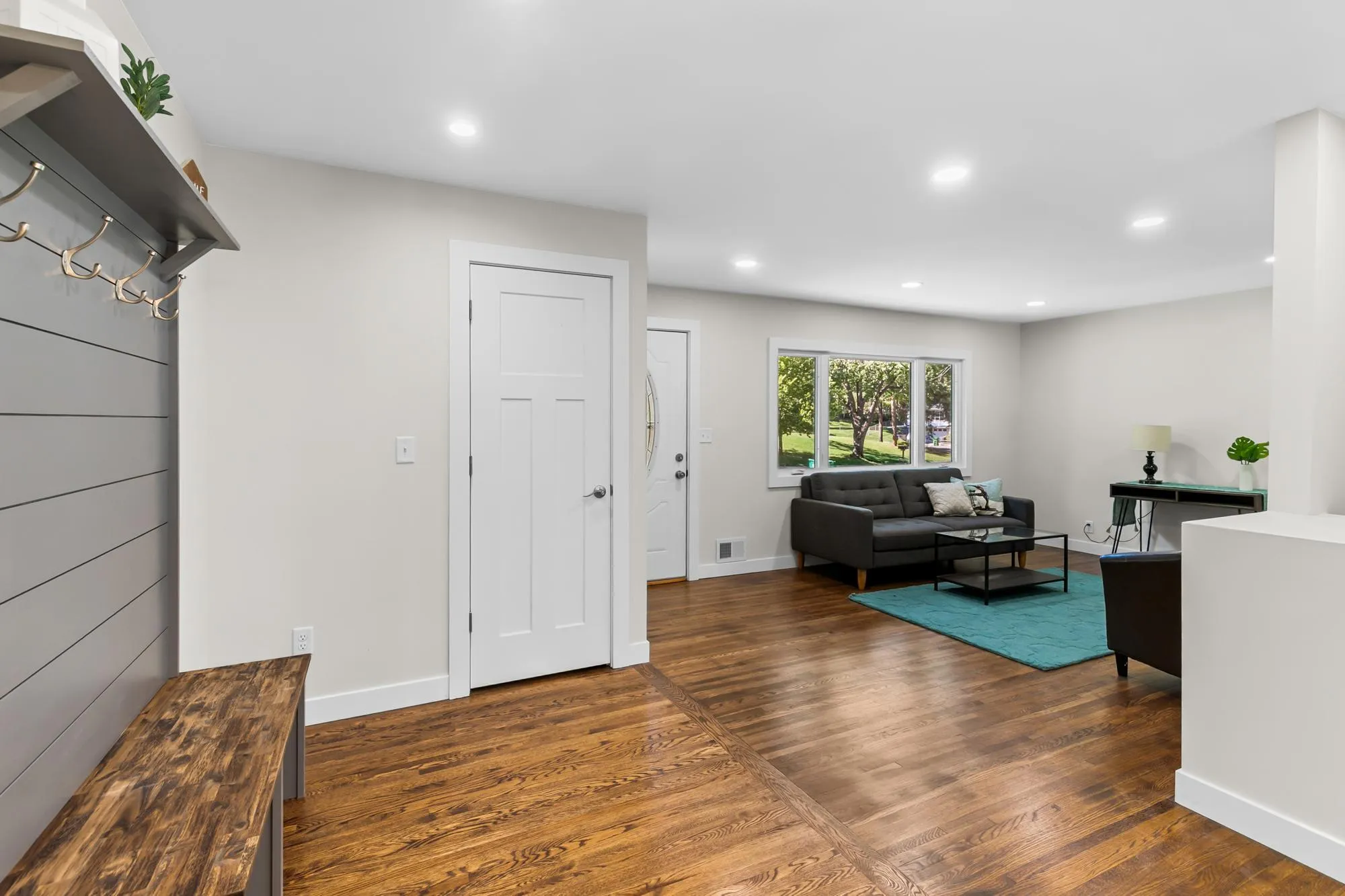 Photo 11 of 2566 Beacon Street