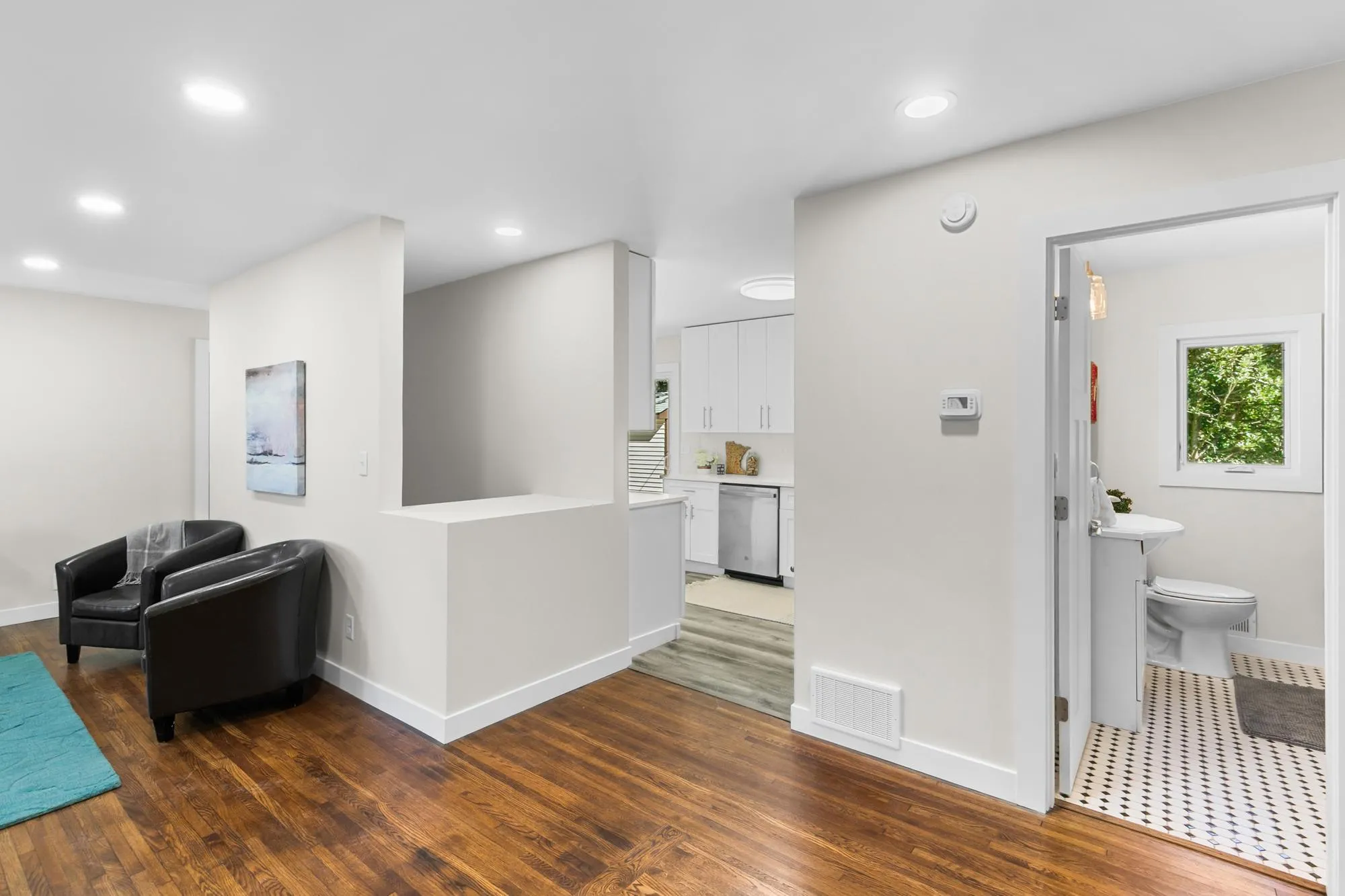 Photo 10 of 2566 Beacon Street