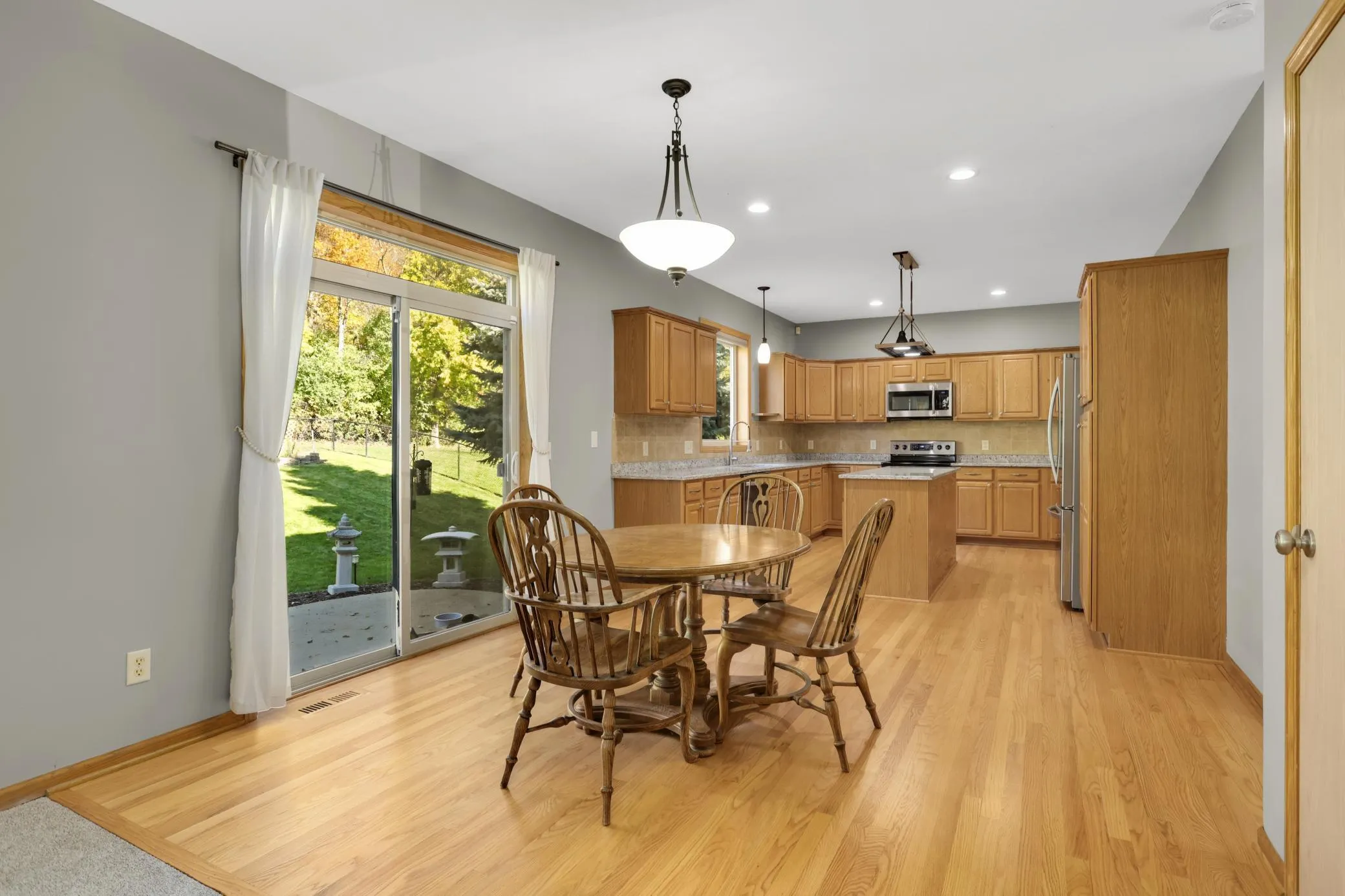 Photo 9 of 8924 Heatherton Ridge Drive